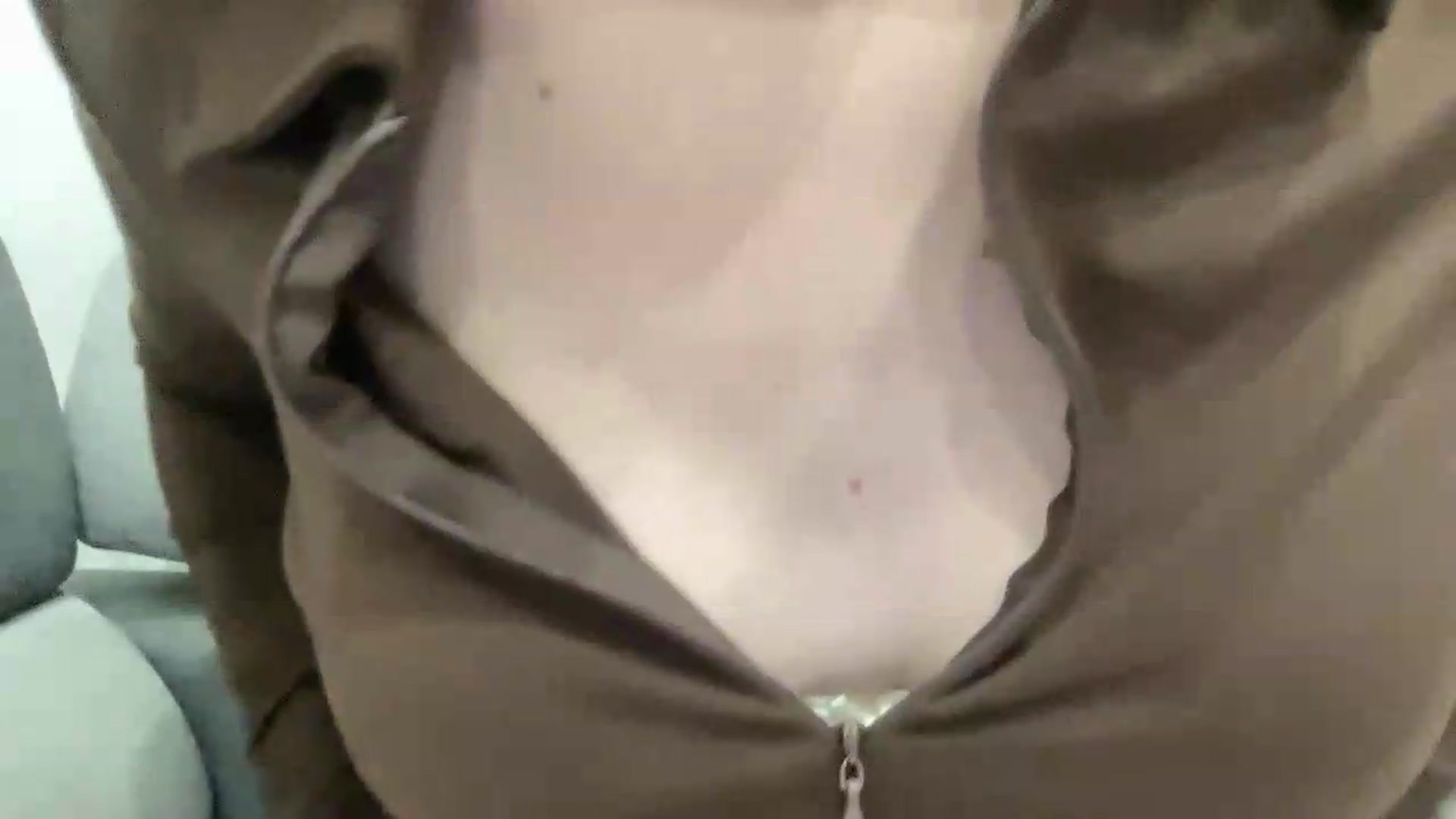 Gallery image thumbnail from BlueFlowerr's myfreecams stream on, 07/07/2026, 20:28 image 8 of 20
