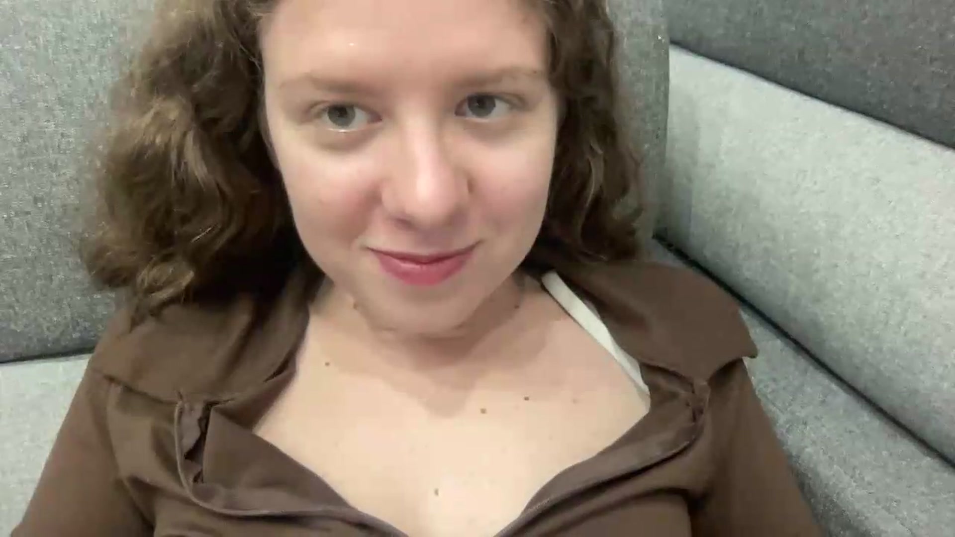 Gallery image thumbnail from BlueFlowerr's myfreecams stream on, 07/08/2026, 24:01 image 10 of 20