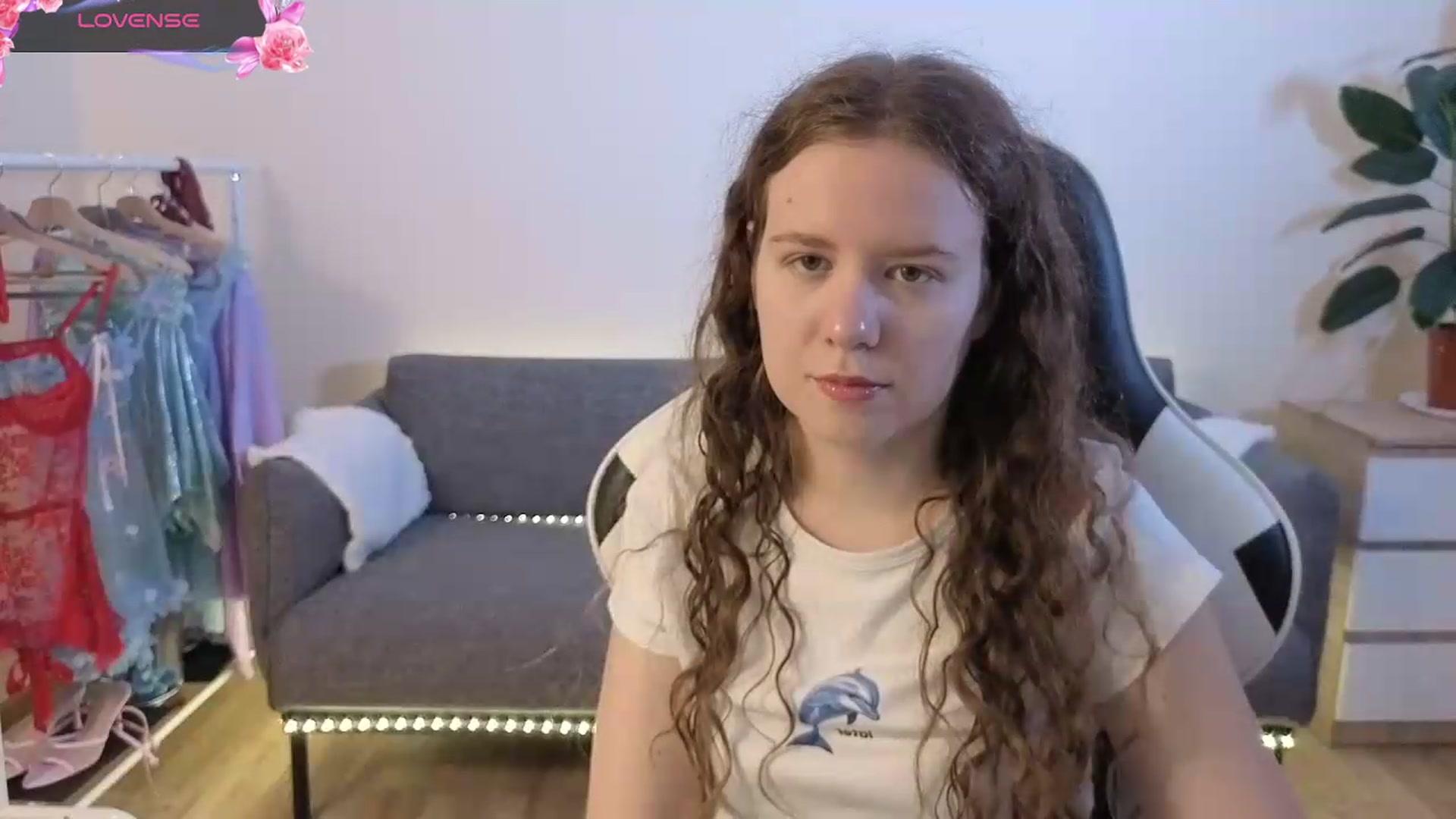 Gallery image thumbnail from BlueFlowerr's myfreecams stream on, 07/08/2026, 16:31 image 4 of 20
