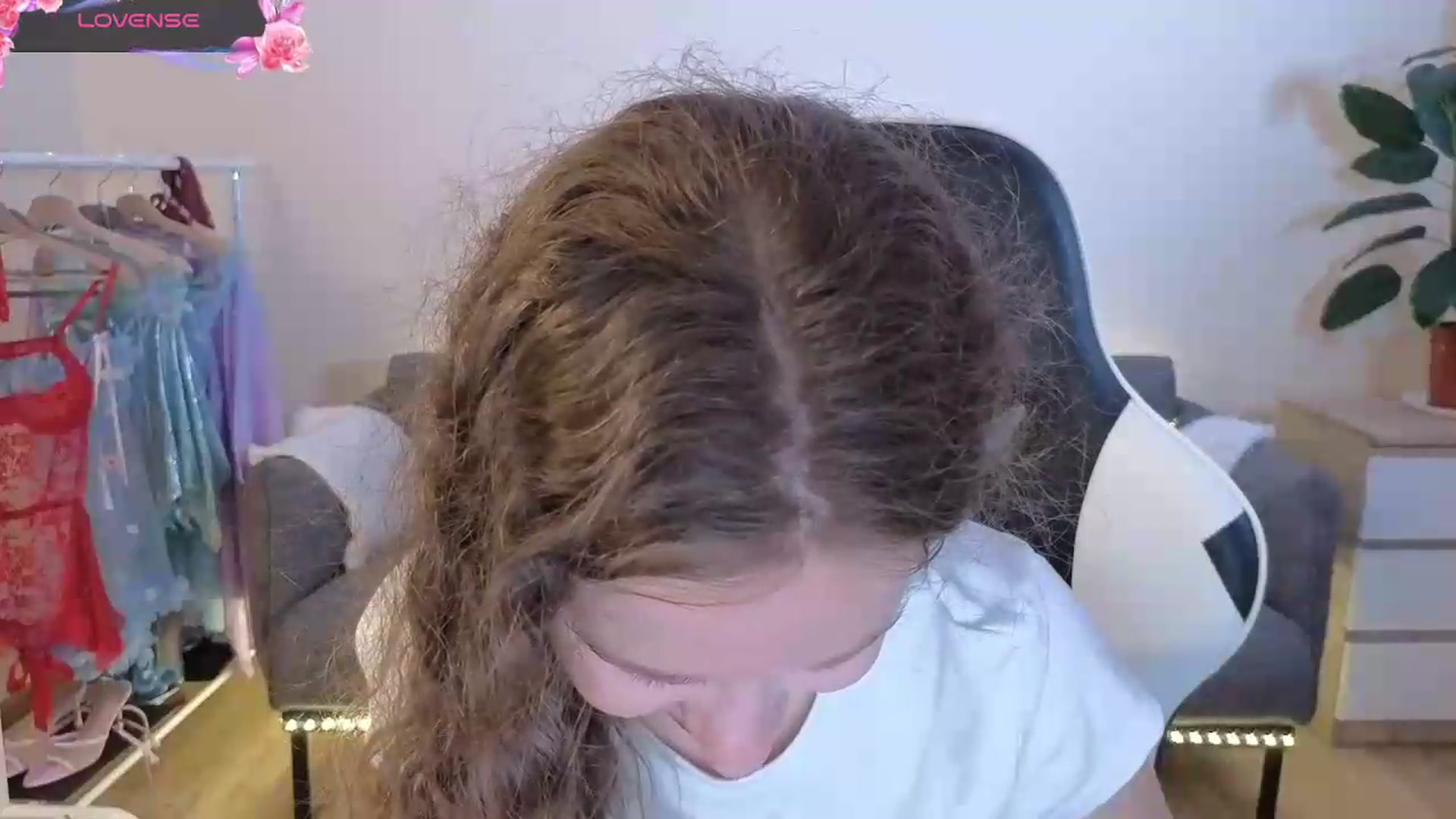 Gallery image thumbnail from BlueFlowerr's myfreecams stream on, 07/08/2026, 16:31 image 20 of 20