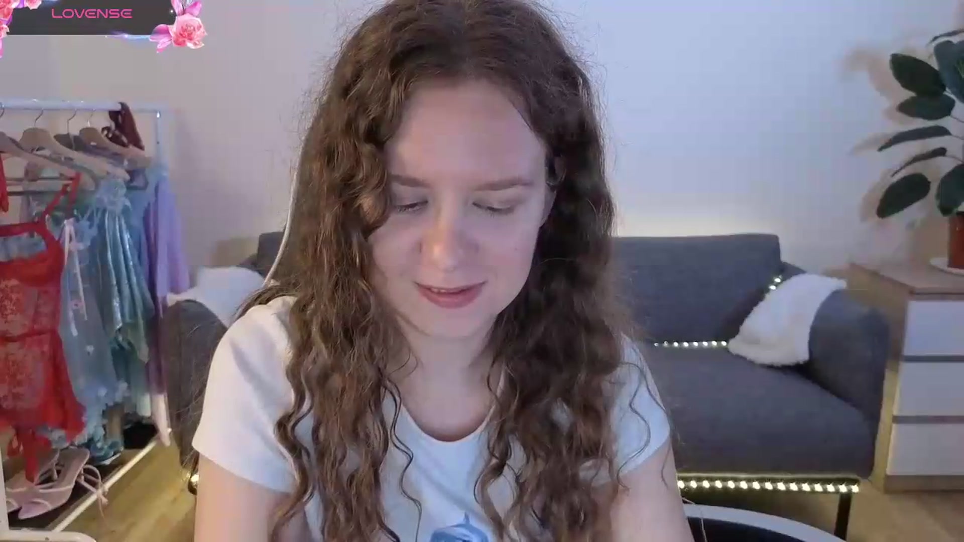 Gallery image thumbnail from BlueFlowerr's myfreecams stream on, 07/08/2026, 19:20 image 15 of 20
