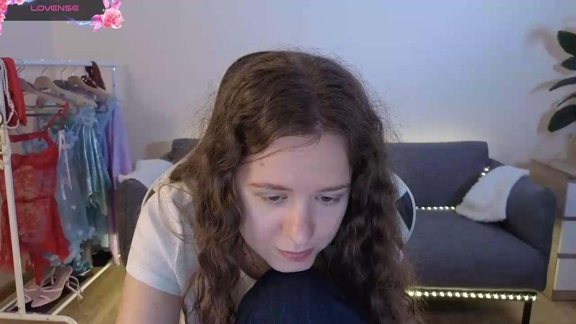 Gallery image thumbnail from BlueFlowerr's myfreecams stream on, 07/08/2026, 20:19 image 7 of 20
