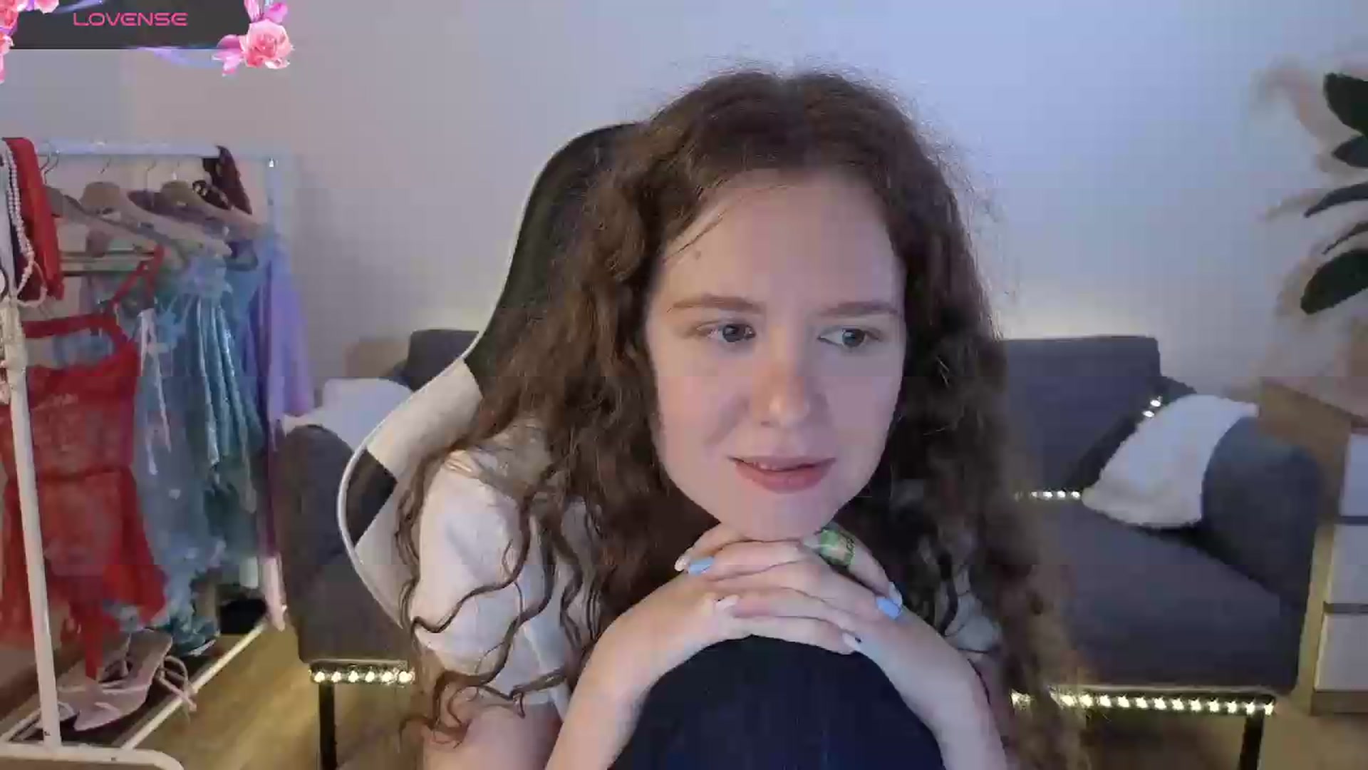 Gallery image thumbnail from BlueFlowerr's myfreecams stream on, 07/08/2026, 20:19 image 2 of 20