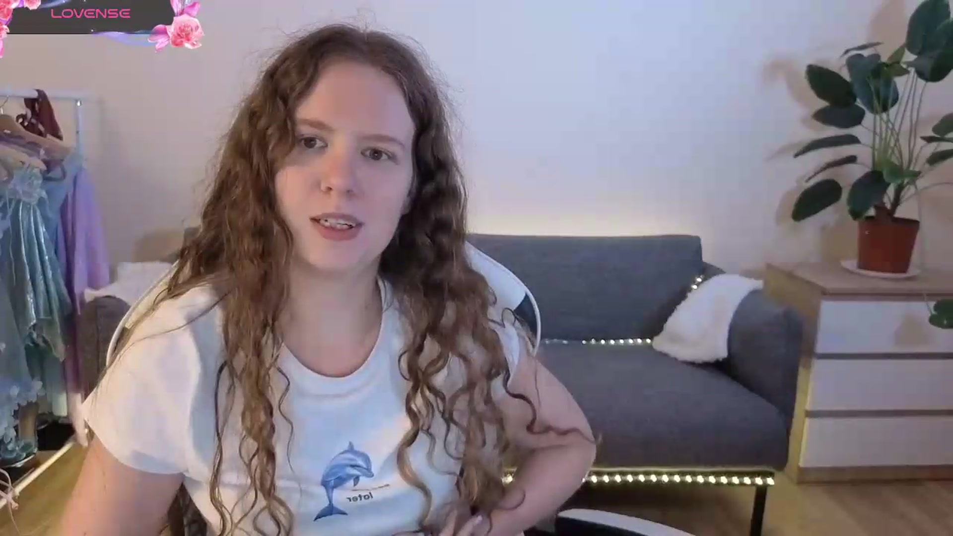 Gallery image thumbnail from BlueFlowerr's myfreecams stream on, 07/09/2026, 24:04 image 18 of 20