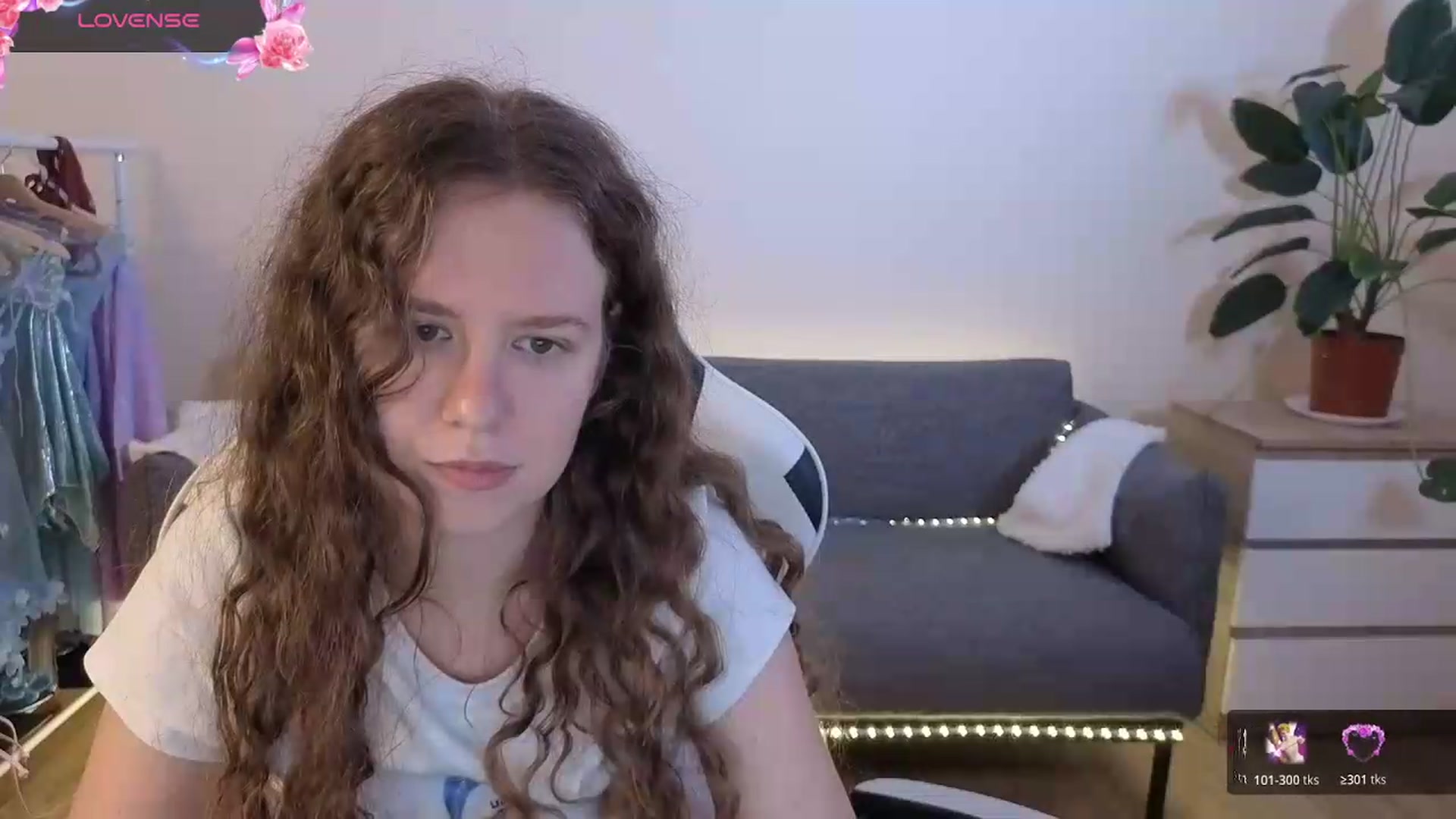 Gallery image thumbnail from BlueFlowerr's myfreecams stream on, 07/09/2026, 24:04 image 15 of 20