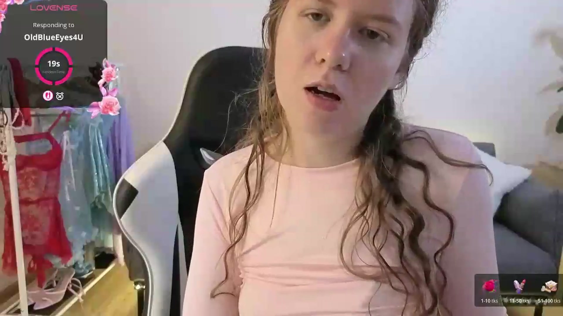 Gallery image thumbnail from BlueFlowerr's myfreecams stream on, 07/10/2026, 16:22 image 13 of 20