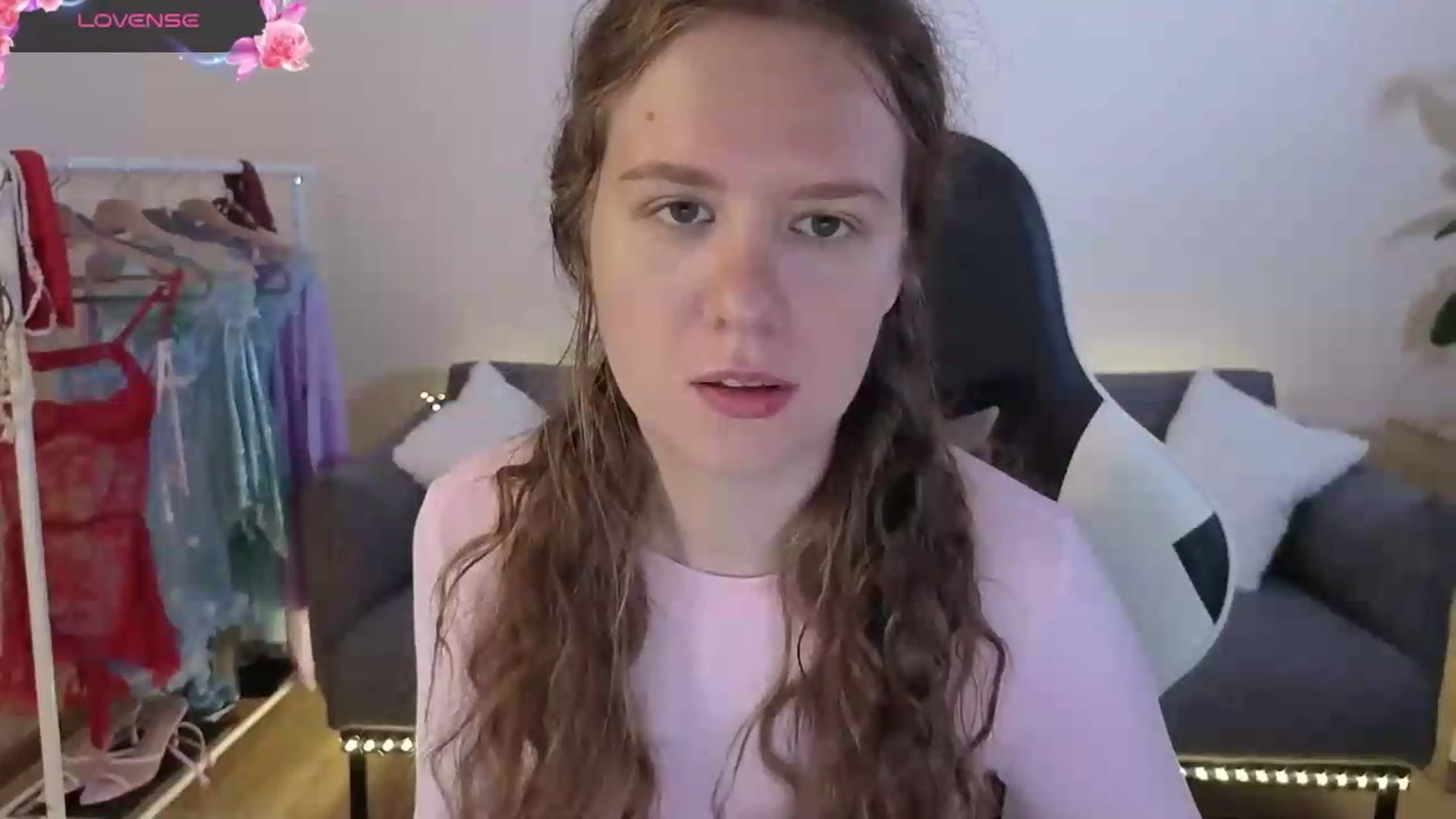 Gallery image thumbnail from BlueFlowerr's myfreecams stream on, 07/10/2026, 16:22 image 4 of 20