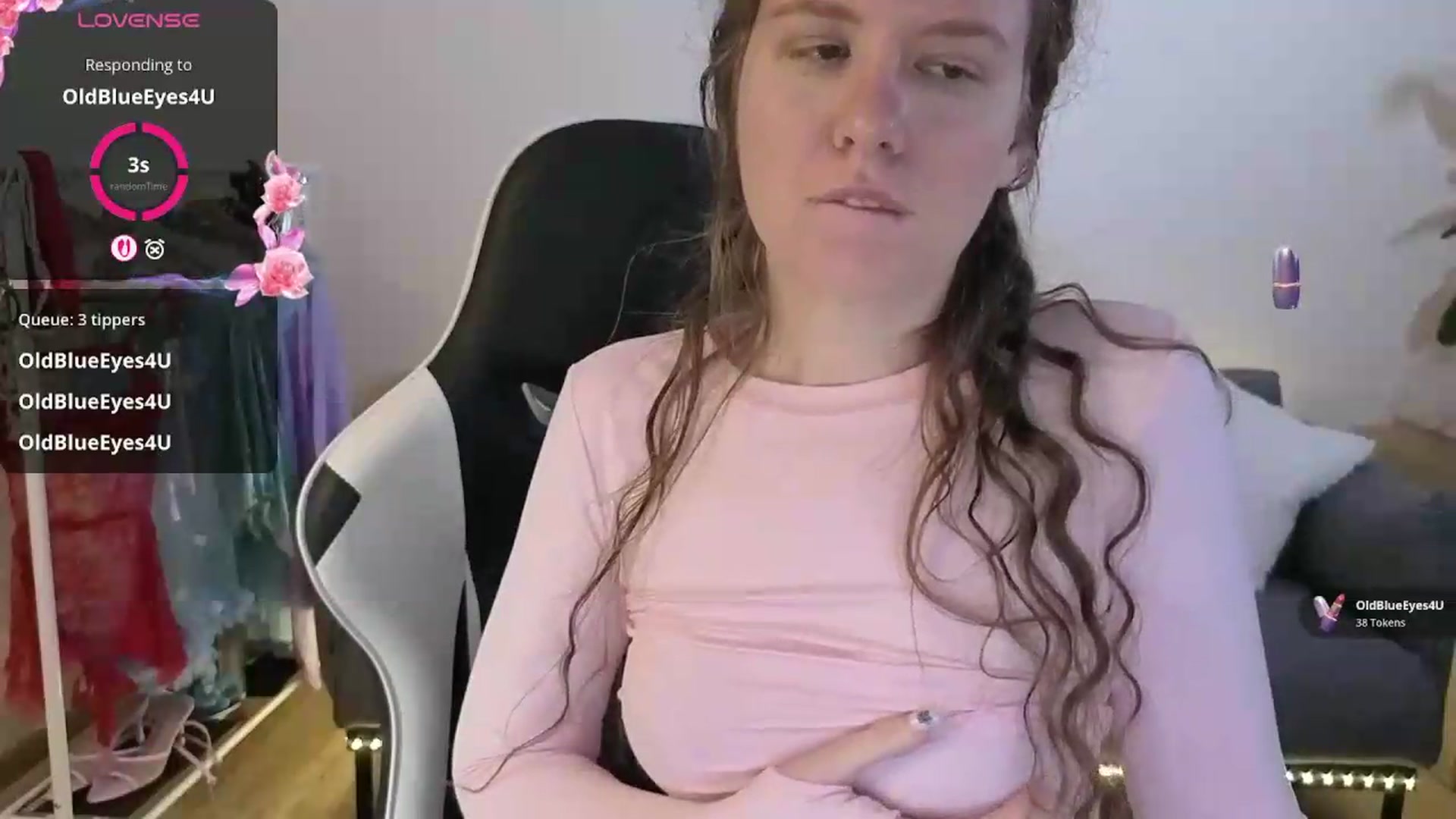 Gallery image thumbnail from BlueFlowerr's myfreecams stream on, 07/10/2026, 16:22 image 12 of 20
