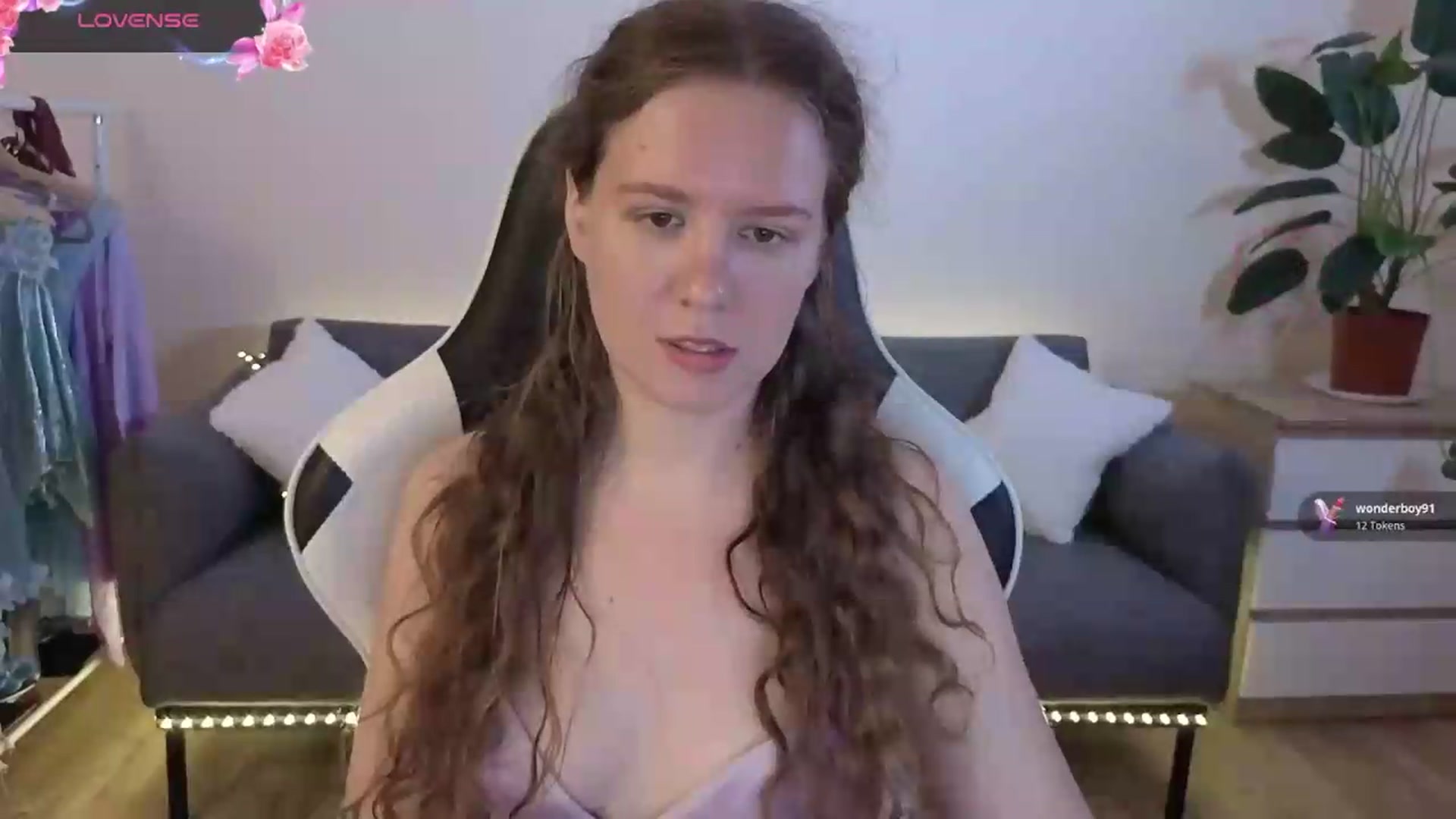 Gallery image thumbnail from BlueFlowerr's myfreecams stream on, 07/10/2026, 17:24 image 17 of 20