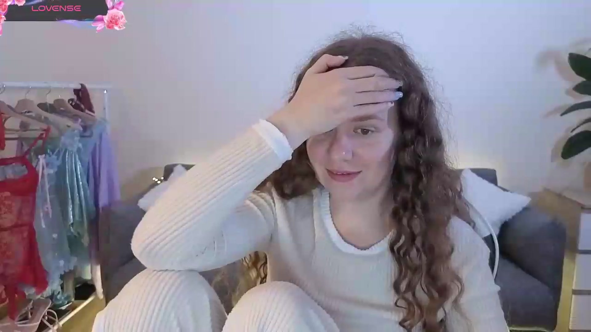 Gallery image thumbnail from BlueFlowerr's myfreecams stream on, 07/11/2026, 21:24 image 18 of 20