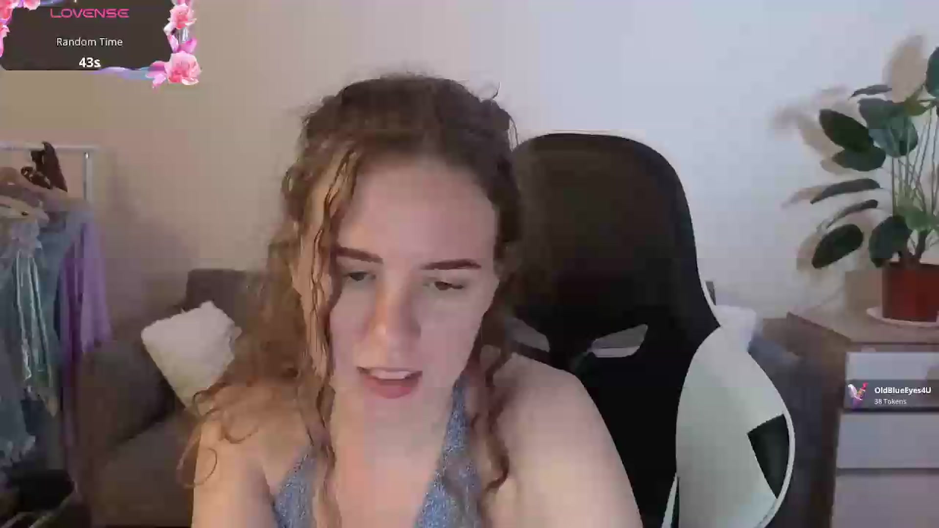 Gallery image thumbnail from BlueFlowerr's myfreecams stream on, 07/15/2026, 21:51 image 13 of 20
