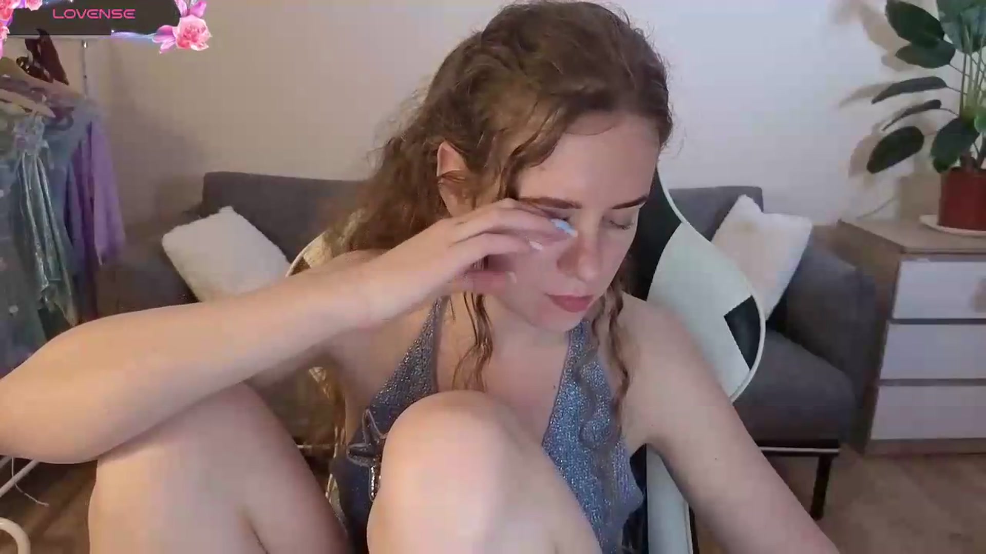 Gallery image thumbnail from BlueFlowerr's myfreecams stream on, 07/15/2026, 22:24 image 11 of 20
