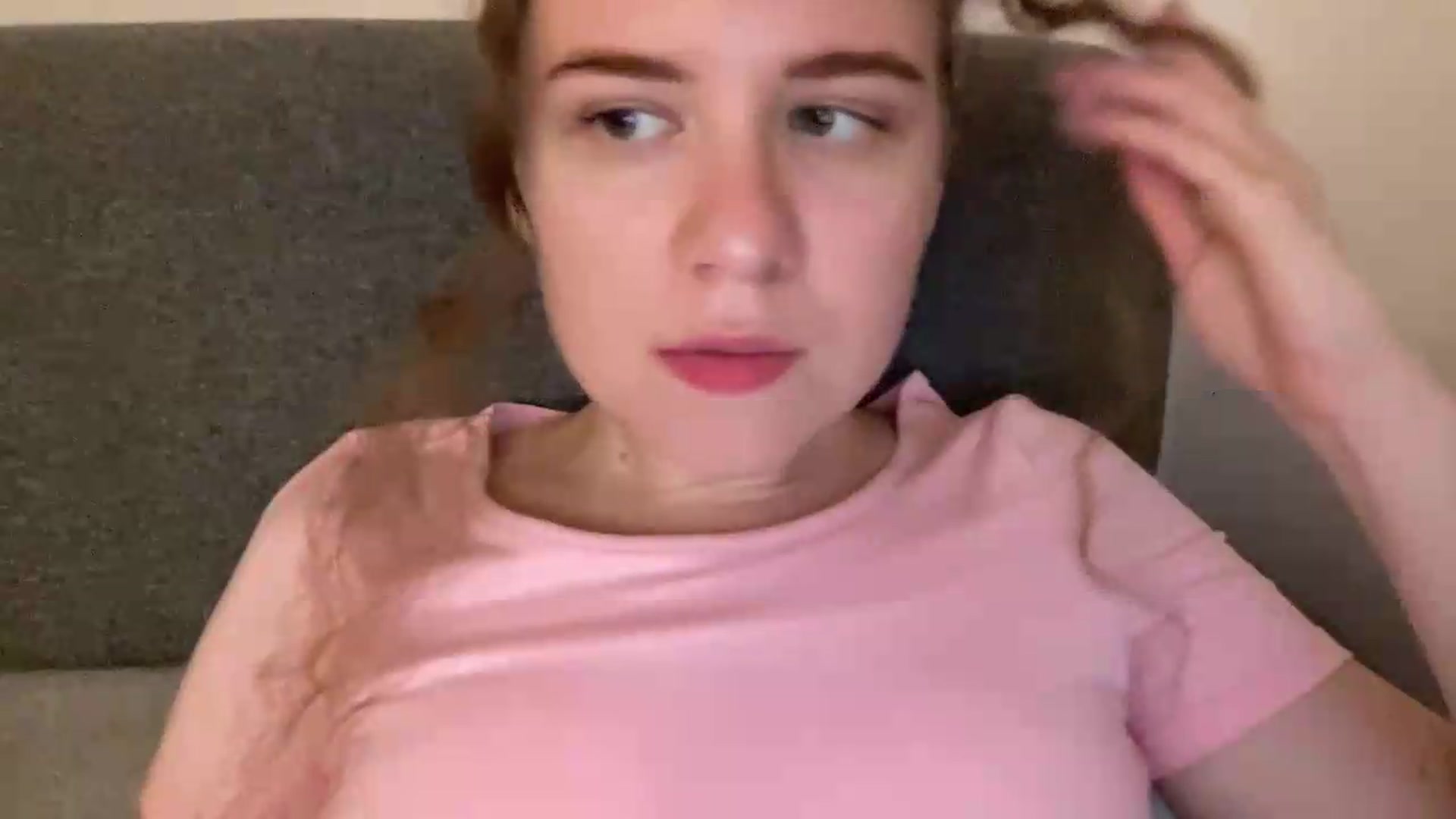 Gallery image thumbnail from BlueFlowerr's myfreecams stream on, 07/17/2026, 21:51 image 18 of 20