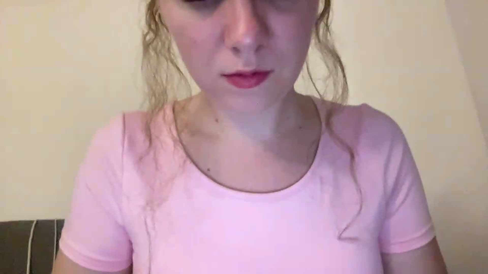 Gallery image thumbnail from BlueFlowerr's myfreecams stream on, 07/17/2026, 22:09 image 20 of 20