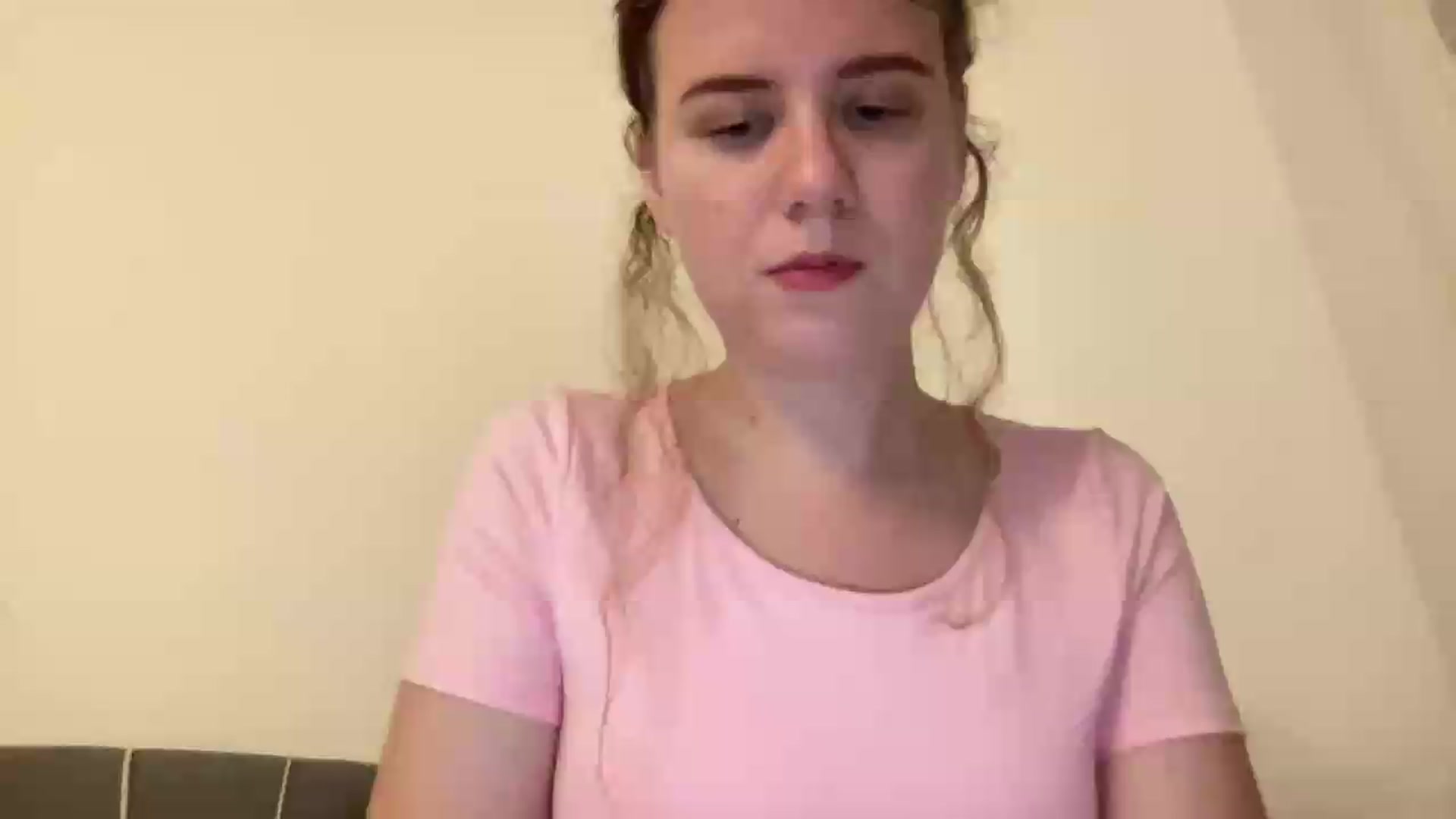 Gallery image thumbnail from BlueFlowerr's myfreecams stream on, 07/17/2026, 22:09 image 9 of 20