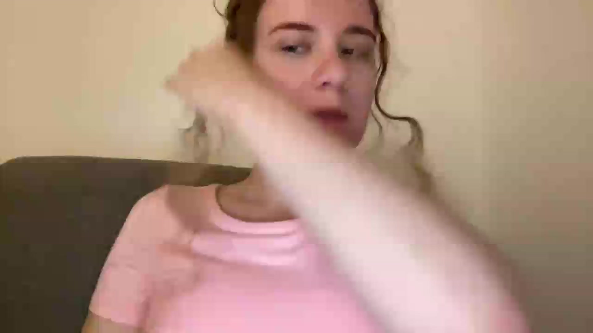Gallery image thumbnail from BlueFlowerr's myfreecams stream on, 07/17/2026, 23:12 image 17 of 20