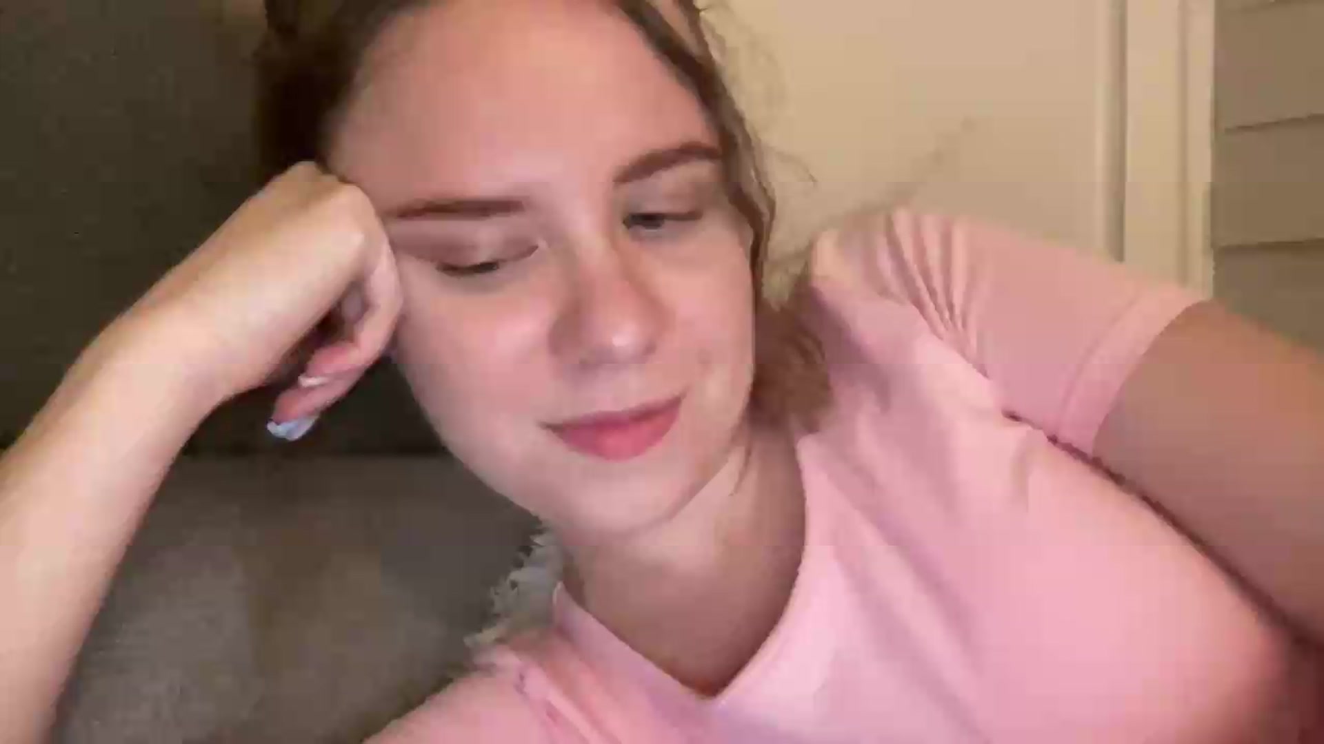 Gallery image thumbnail from BlueFlowerr's myfreecams stream on, 07/18/2026, 24:01 image 11 of 20