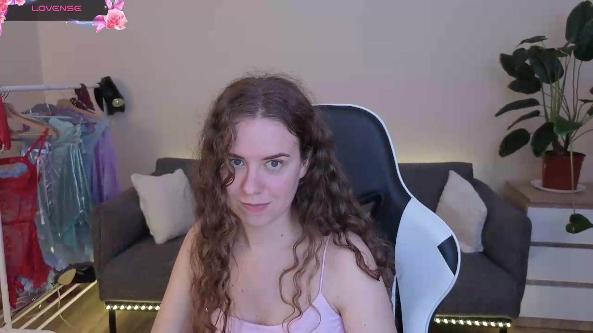 Gallery image thumbnail from BlueFlowerr's myfreecams stream on, 07/18/2026, 18:24 image 9 of 20