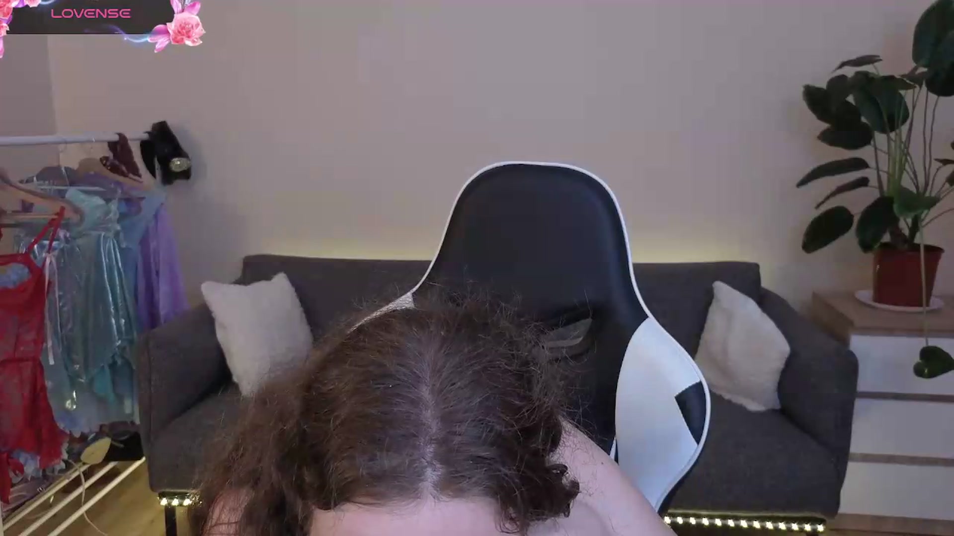 Gallery image thumbnail from BlueFlowerr's myfreecams stream on, 07/18/2026, 20:27 image 20 of 20
