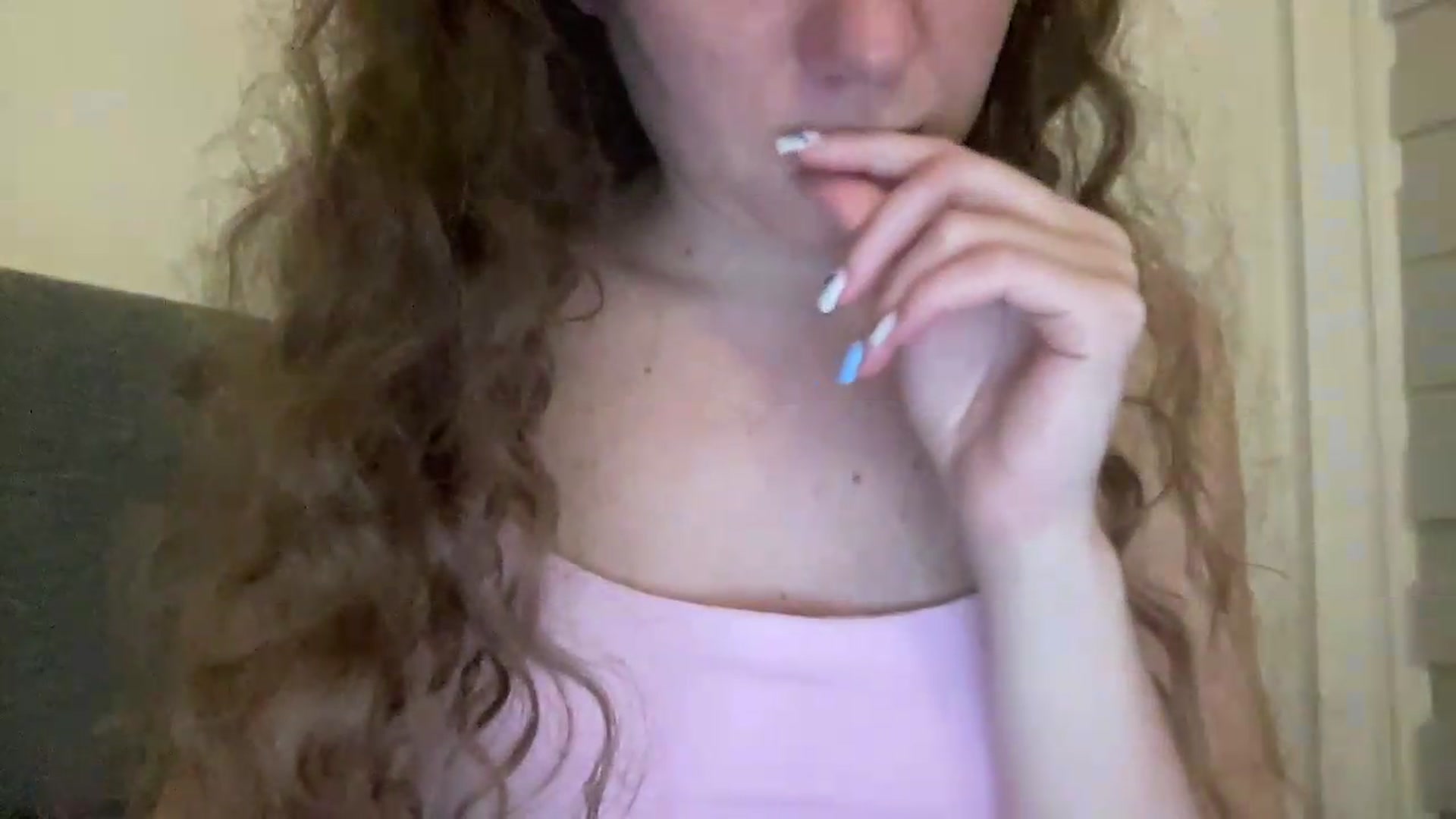 Gallery image thumbnail from BlueFlowerr's myfreecams stream on, 07/19/2026, 01:18 image 19 of 20