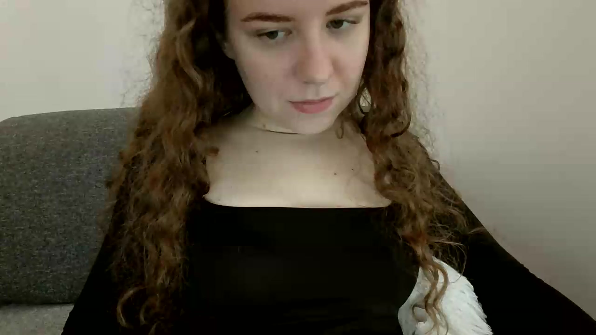 Gallery image thumbnail from BlueFlowerr's myfreecams stream on, 07/19/2026, 18:05 image 6 of 20