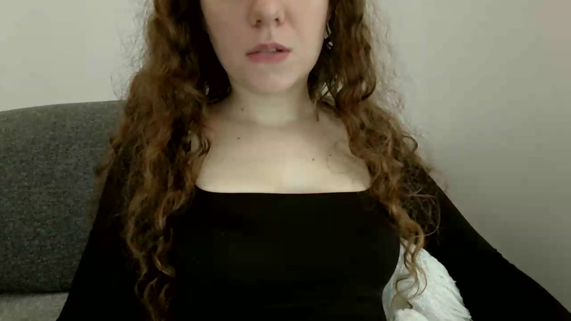 Gallery image thumbnail from BlueFlowerr's myfreecams stream on, 07/19/2026, 18:05 image 4 of 20