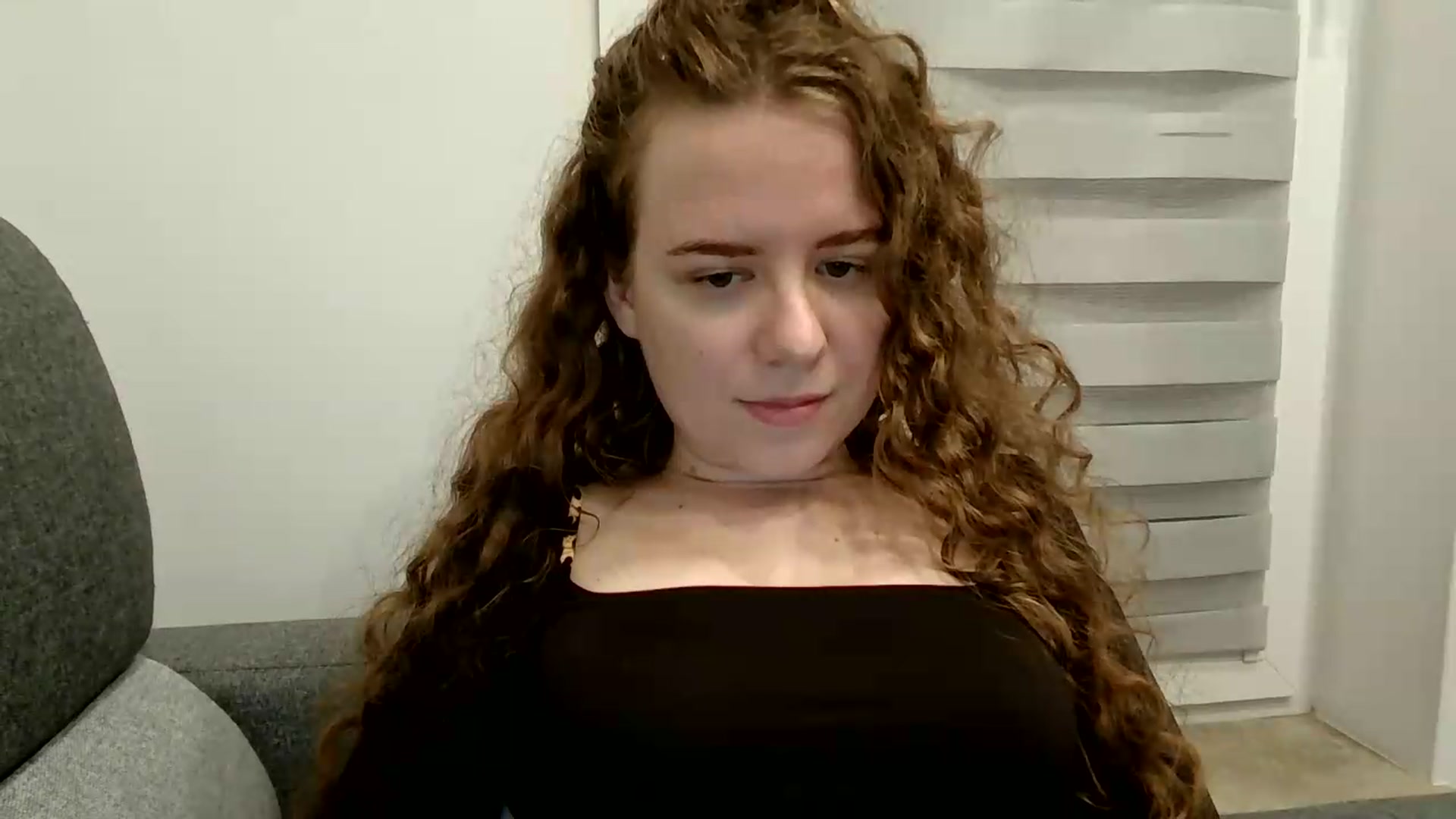Gallery image thumbnail from BlueFlowerr's myfreecams stream on, 07/19/2026, 19:17 image 10 of 20
