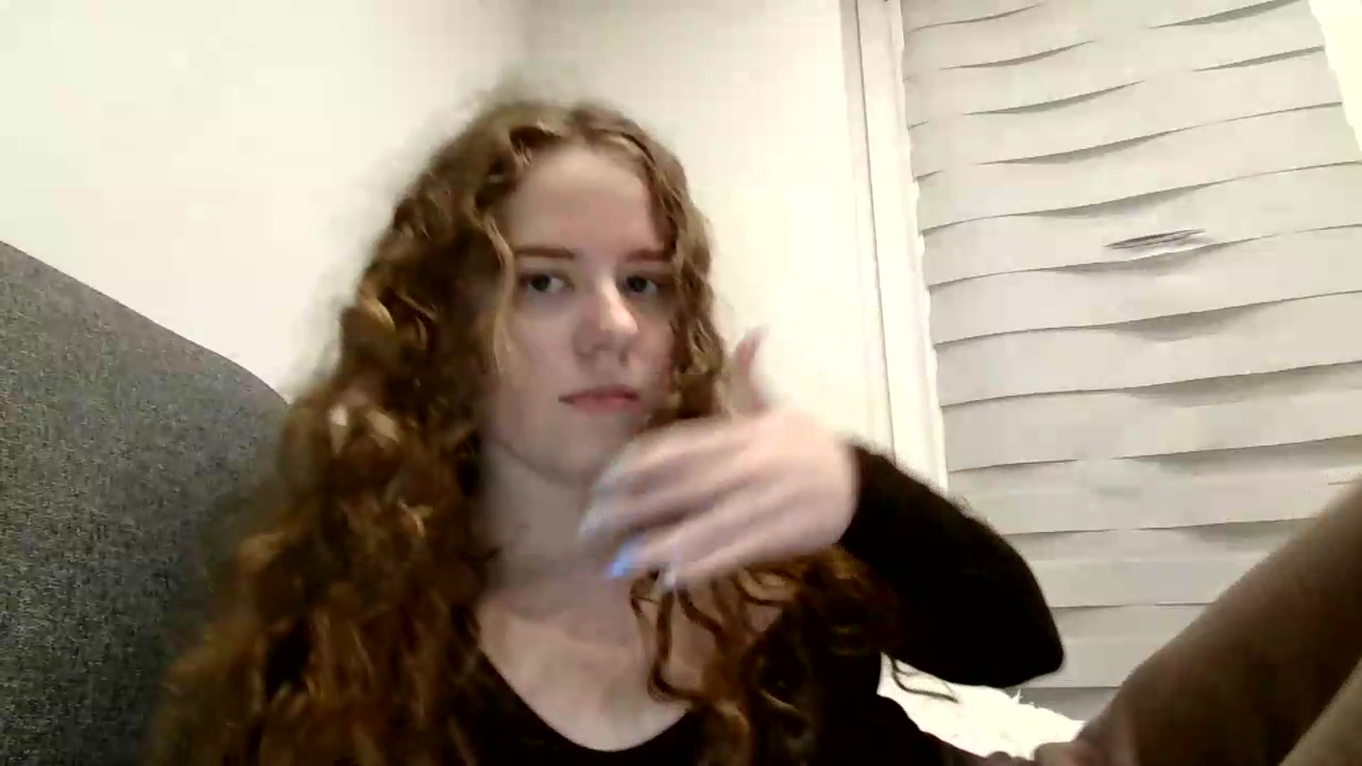 Gallery image thumbnail from BlueFlowerr's myfreecams stream on, 07/19/2026, 19:17 image 13 of 20