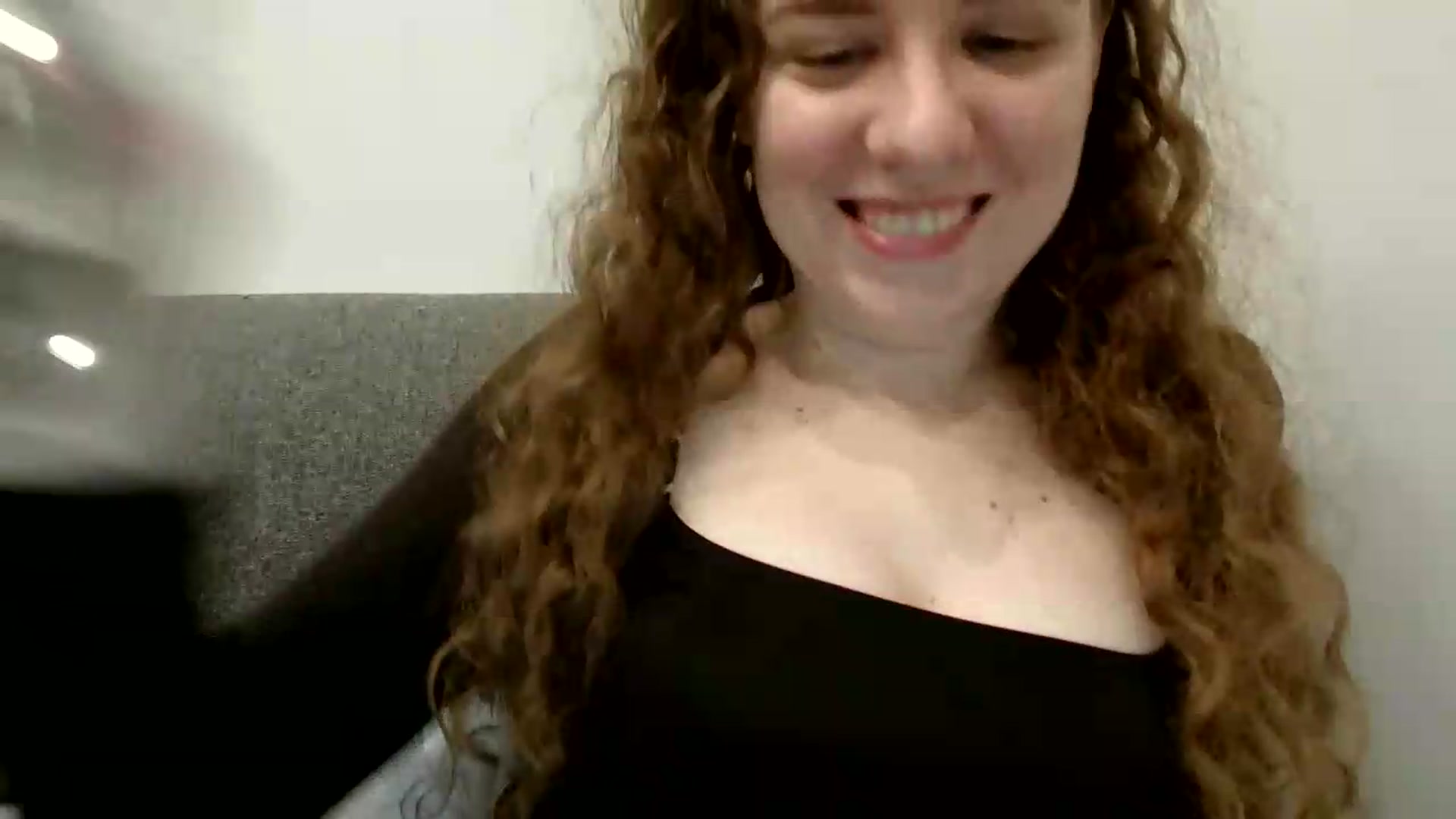 Gallery image thumbnail from BlueFlowerr's myfreecams stream on, 07/19/2026, 22:44 image 9 of 20