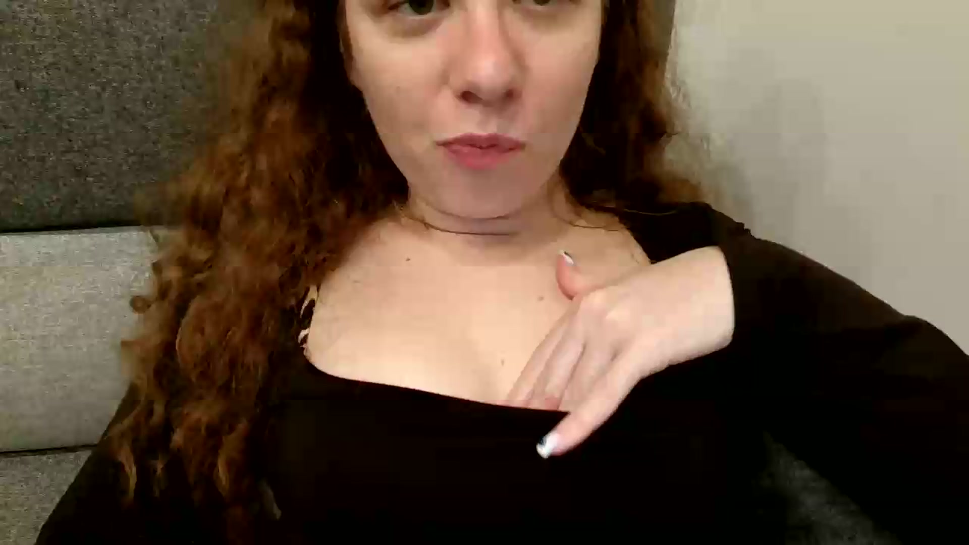 Gallery image thumbnail from BlueFlowerr's myfreecams stream on, 07/20/2026, 24:00 image 1 of 20