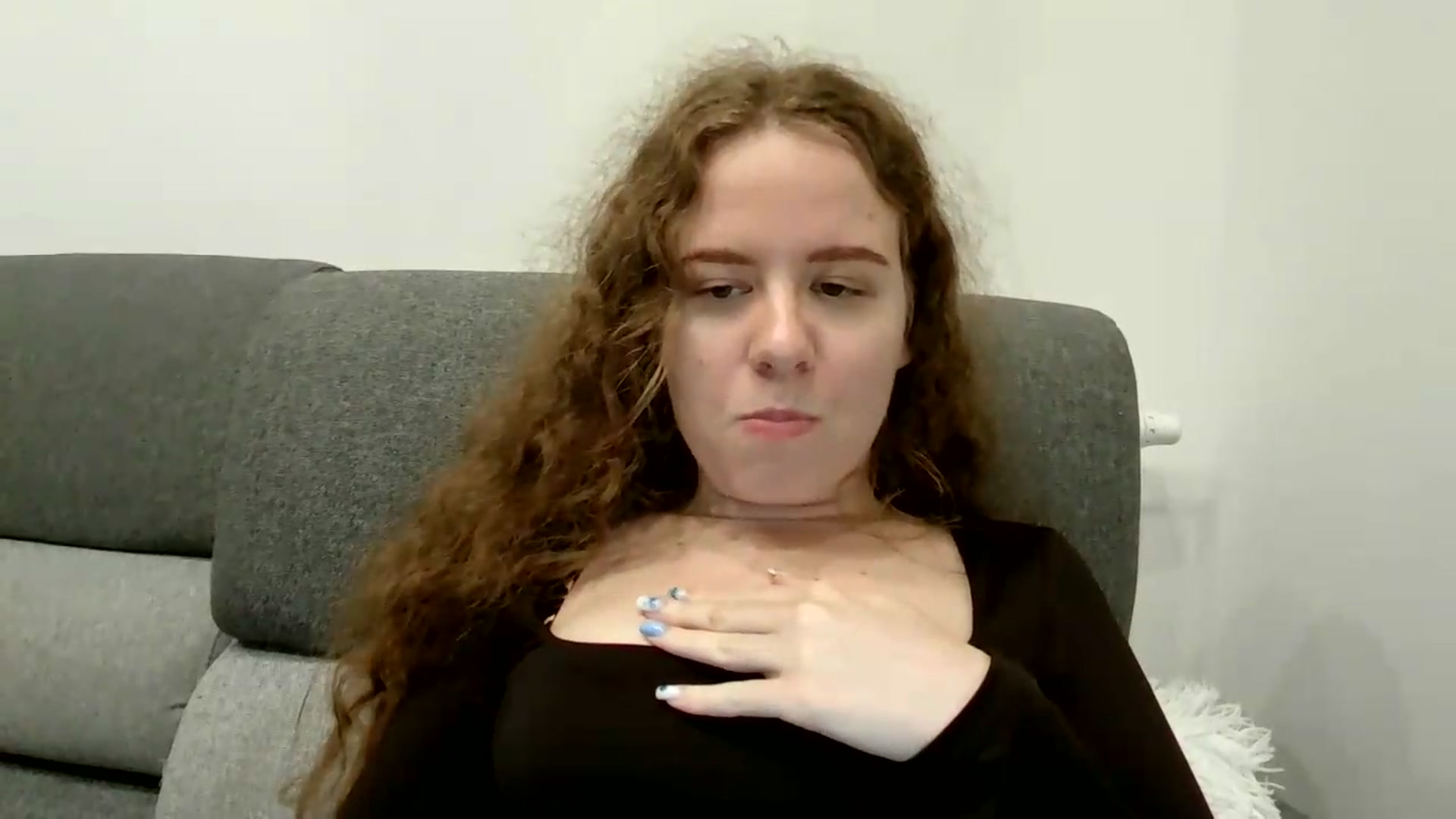 Gallery image thumbnail from BlueFlowerr's myfreecams stream on, 07/20/2026, 24:19 image 18 of 20