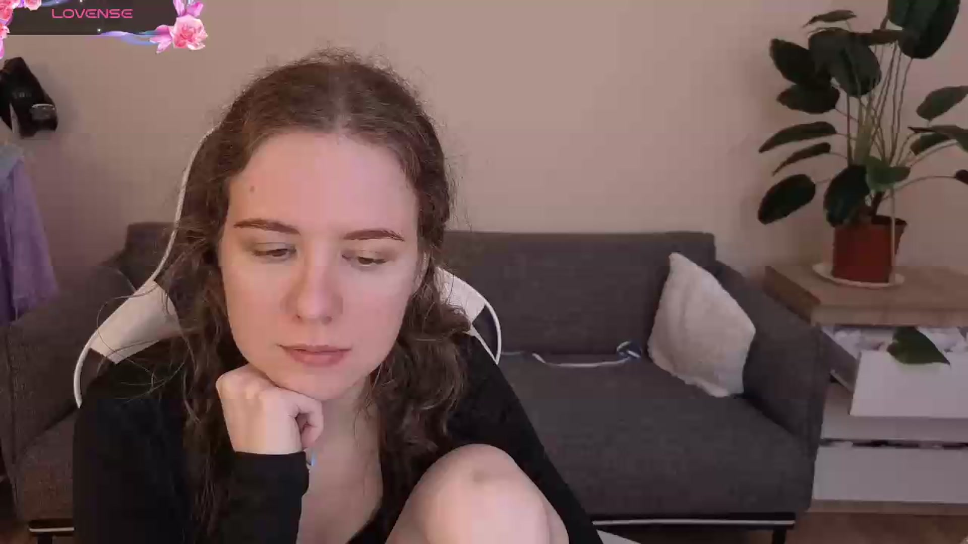 Gallery image thumbnail from BlueFlowerr's myfreecams stream on, 07/20/2026, 20:13 image 3 of 20