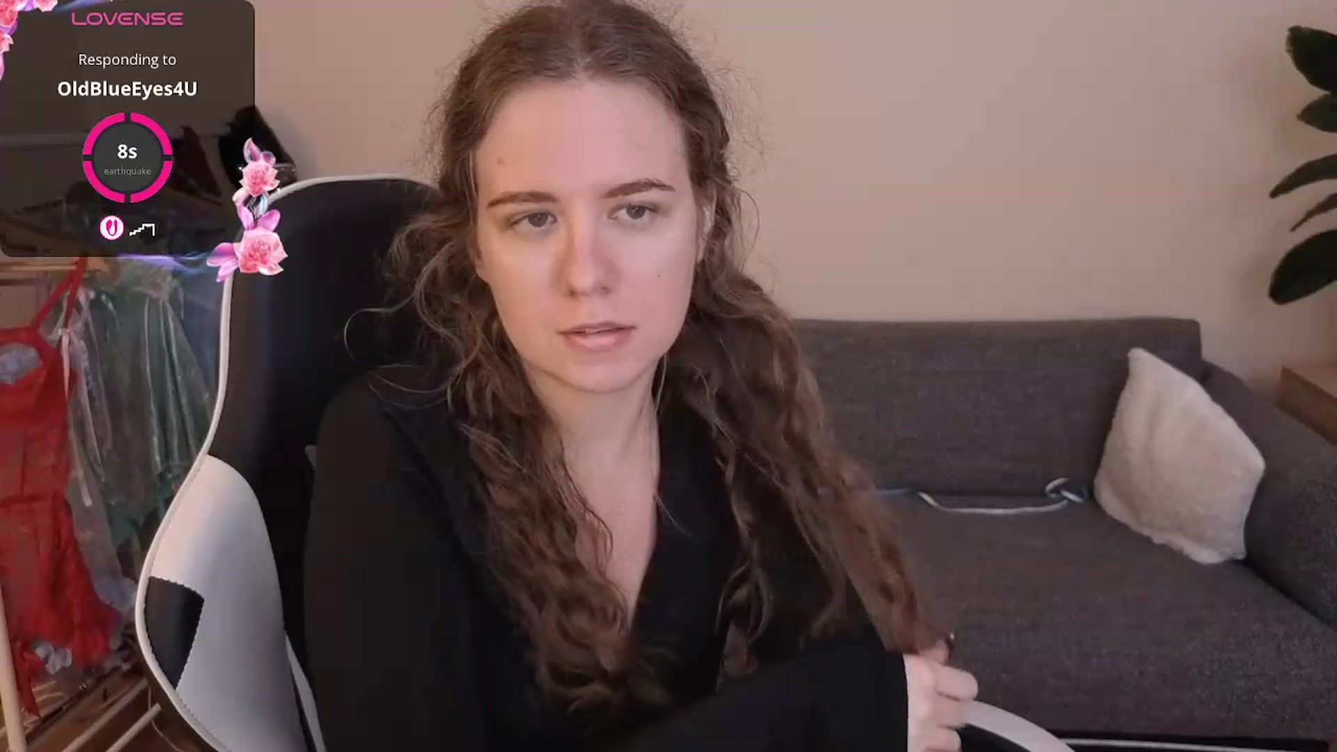 Gallery image thumbnail from BlueFlowerr's myfreecams stream on, 07/20/2026, 21:00 image 18 of 20