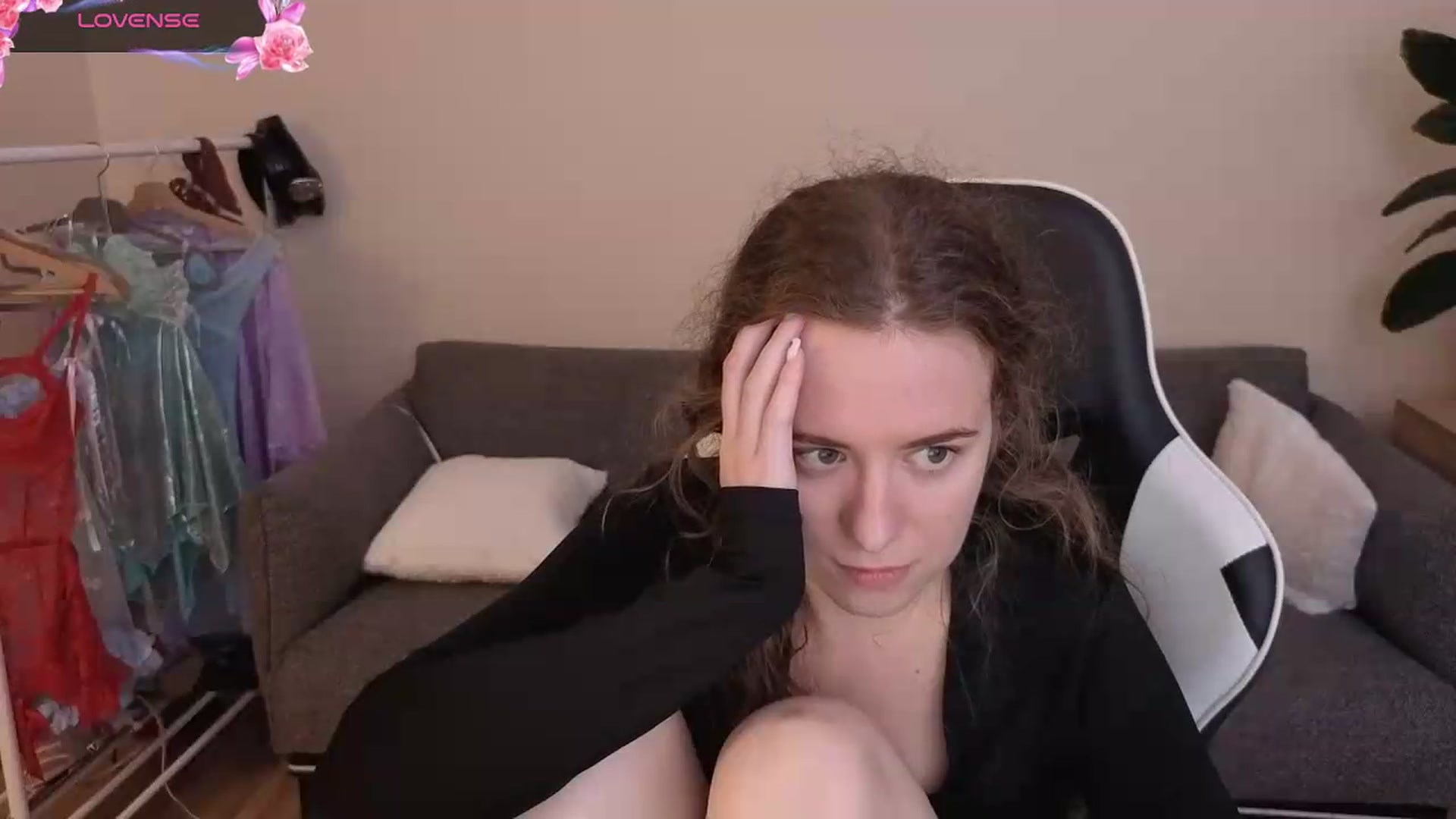 Gallery image thumbnail from BlueFlowerr's myfreecams stream on, 07/20/2026, 21:00 image 12 of 20