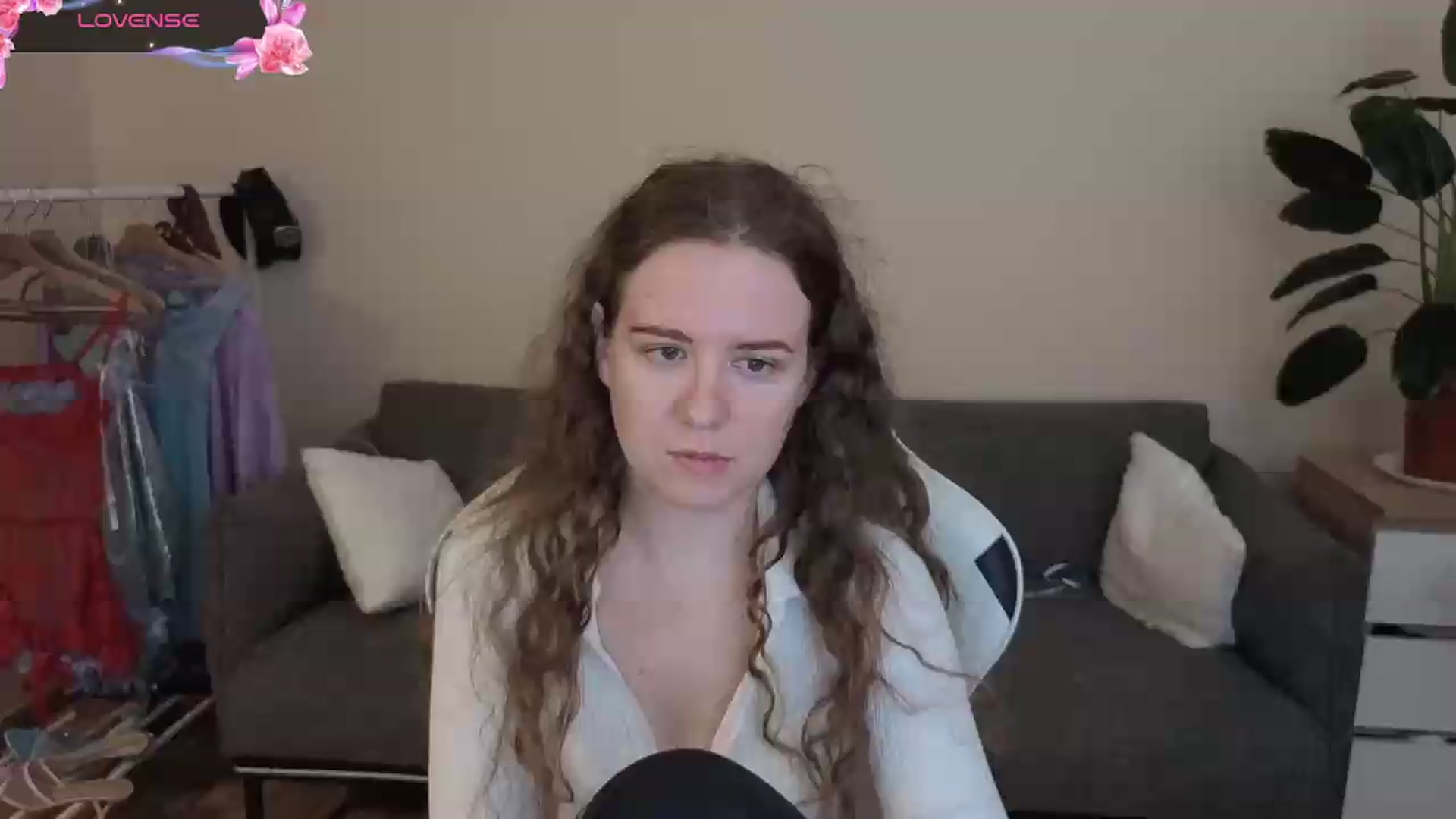 Gallery image thumbnail from BlueFlowerr's myfreecams stream on, 07/21/2026, 18:35 image 1 of 20