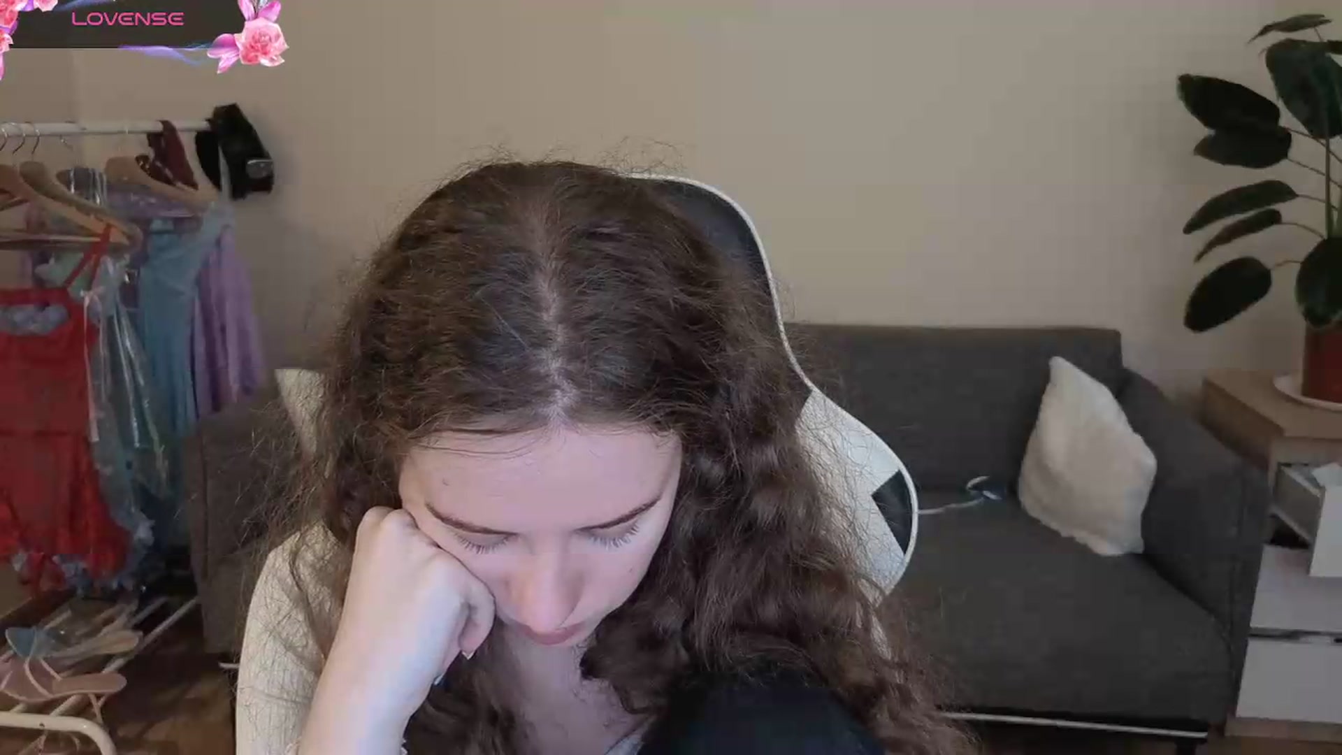 Gallery image thumbnail from BlueFlowerr's myfreecams stream on, 07/21/2026, 20:17 image 11 of 20