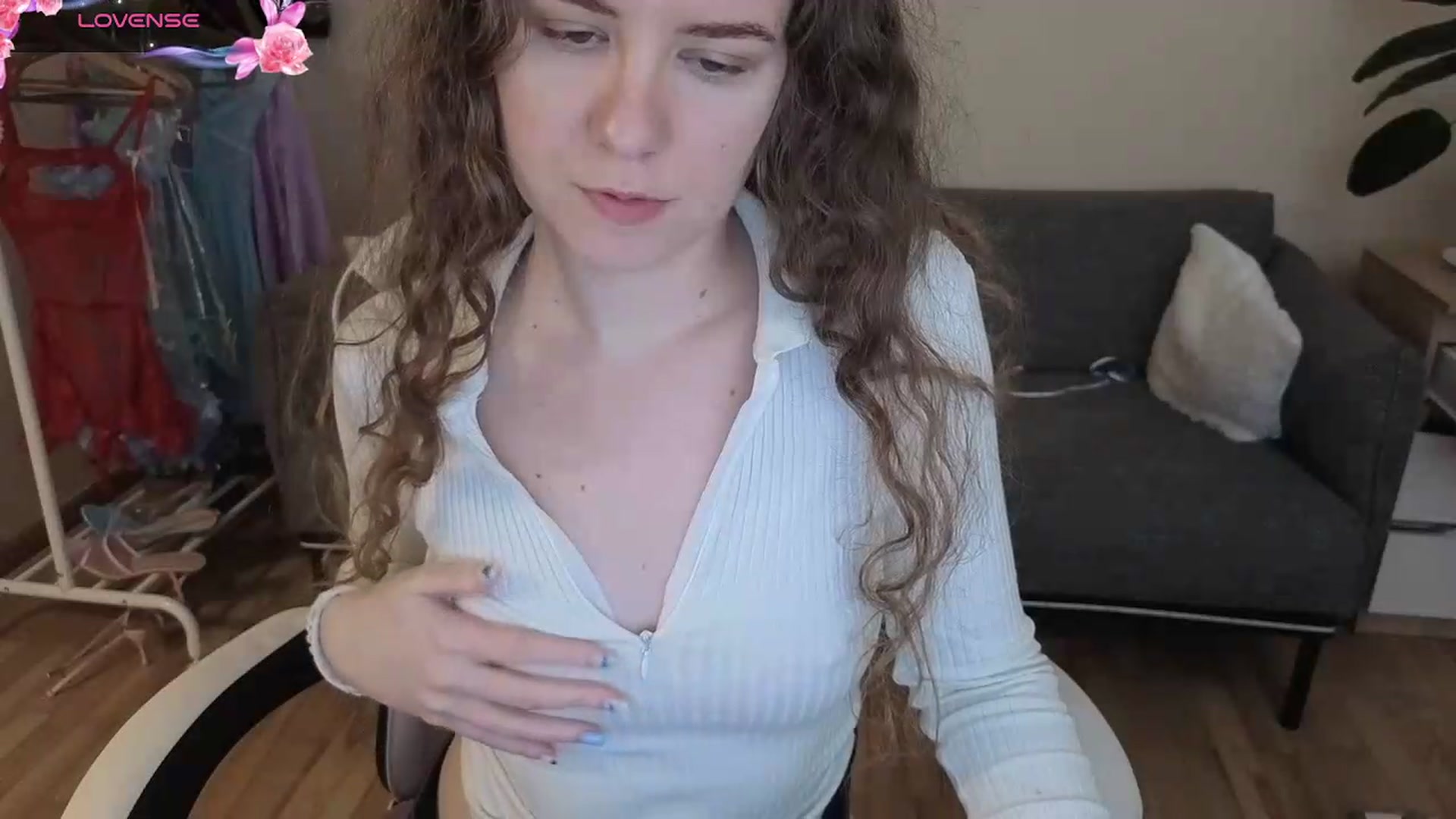 Gallery image thumbnail from BlueFlowerr's myfreecams stream on, 07/21/2026, 20:17 image 3 of 20