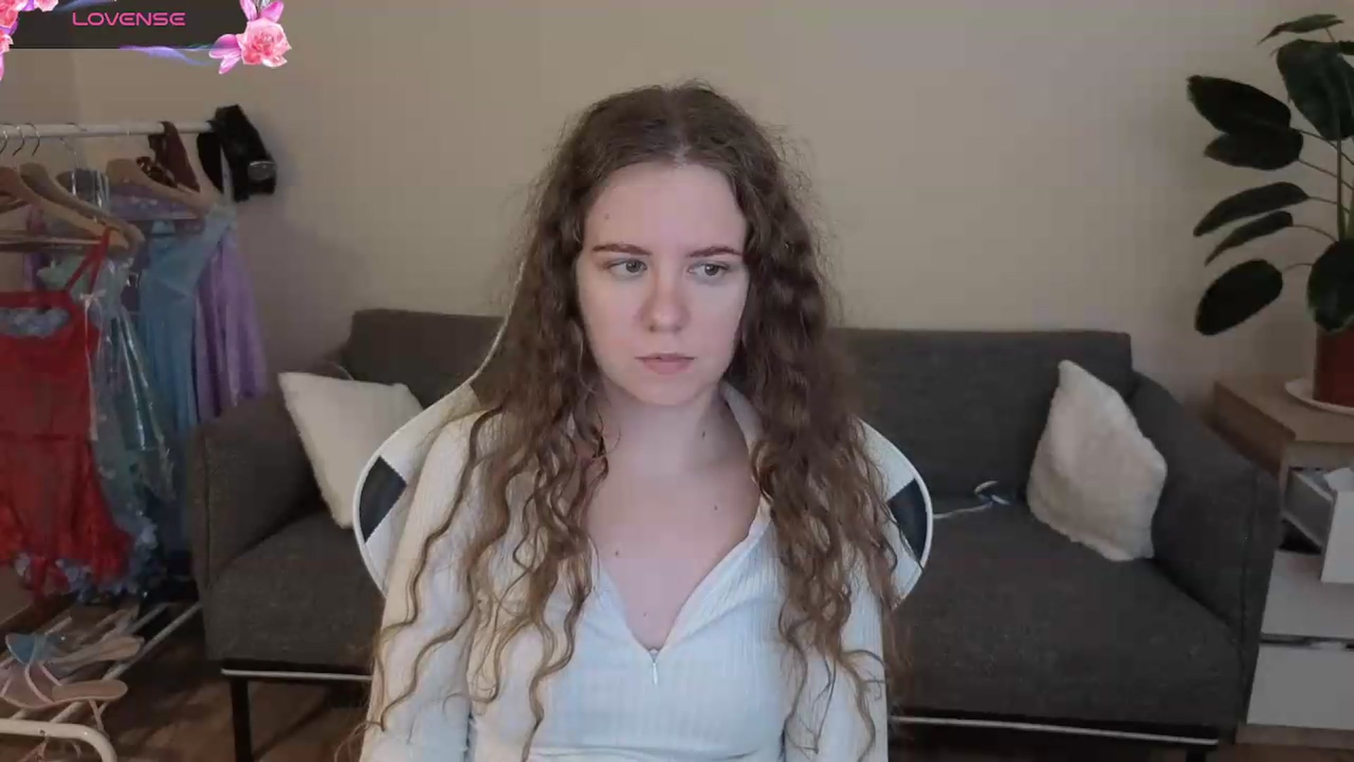 Gallery image thumbnail from BlueFlowerr's myfreecams stream on, 07/21/2026, 20:17 image 15 of 20