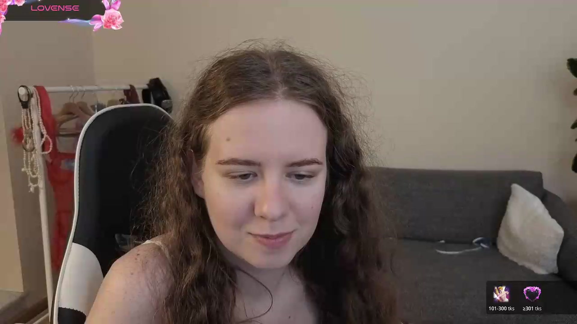 Gallery image thumbnail from BlueFlowerr's myfreecams stream on, 07/21/2026, 22:24 image 16 of 20