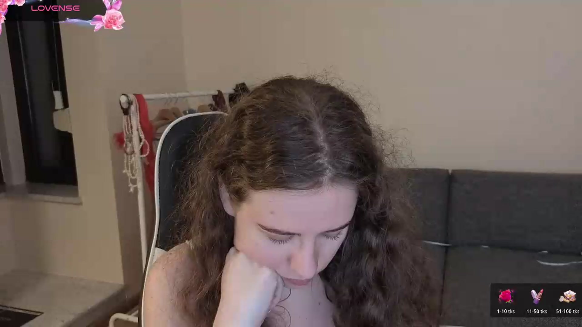 Gallery image thumbnail from BlueFlowerr's myfreecams stream on, 07/21/2026, 22:24 image 18 of 20