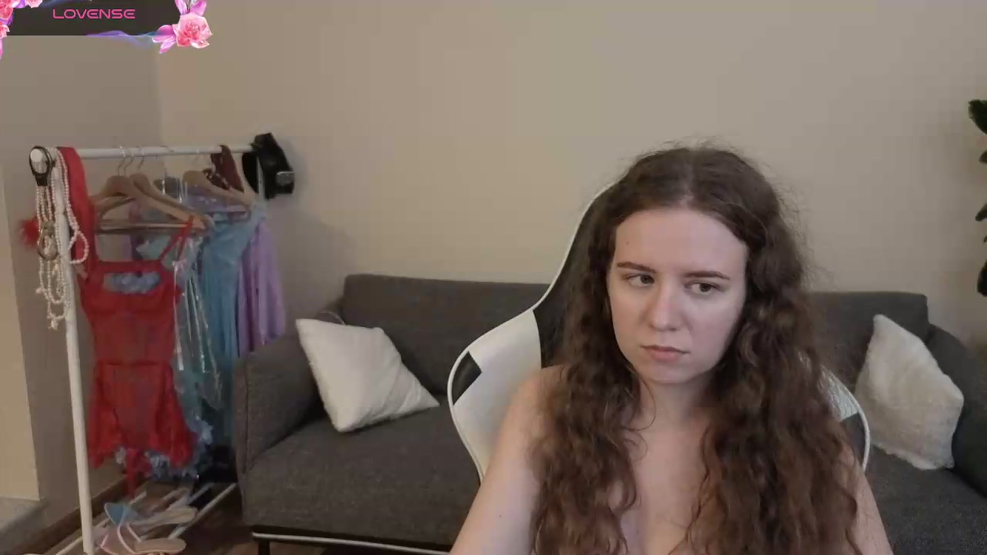 Gallery image thumbnail from BlueFlowerr's myfreecams stream on, 07/21/2026, 22:24 image 13 of 20
