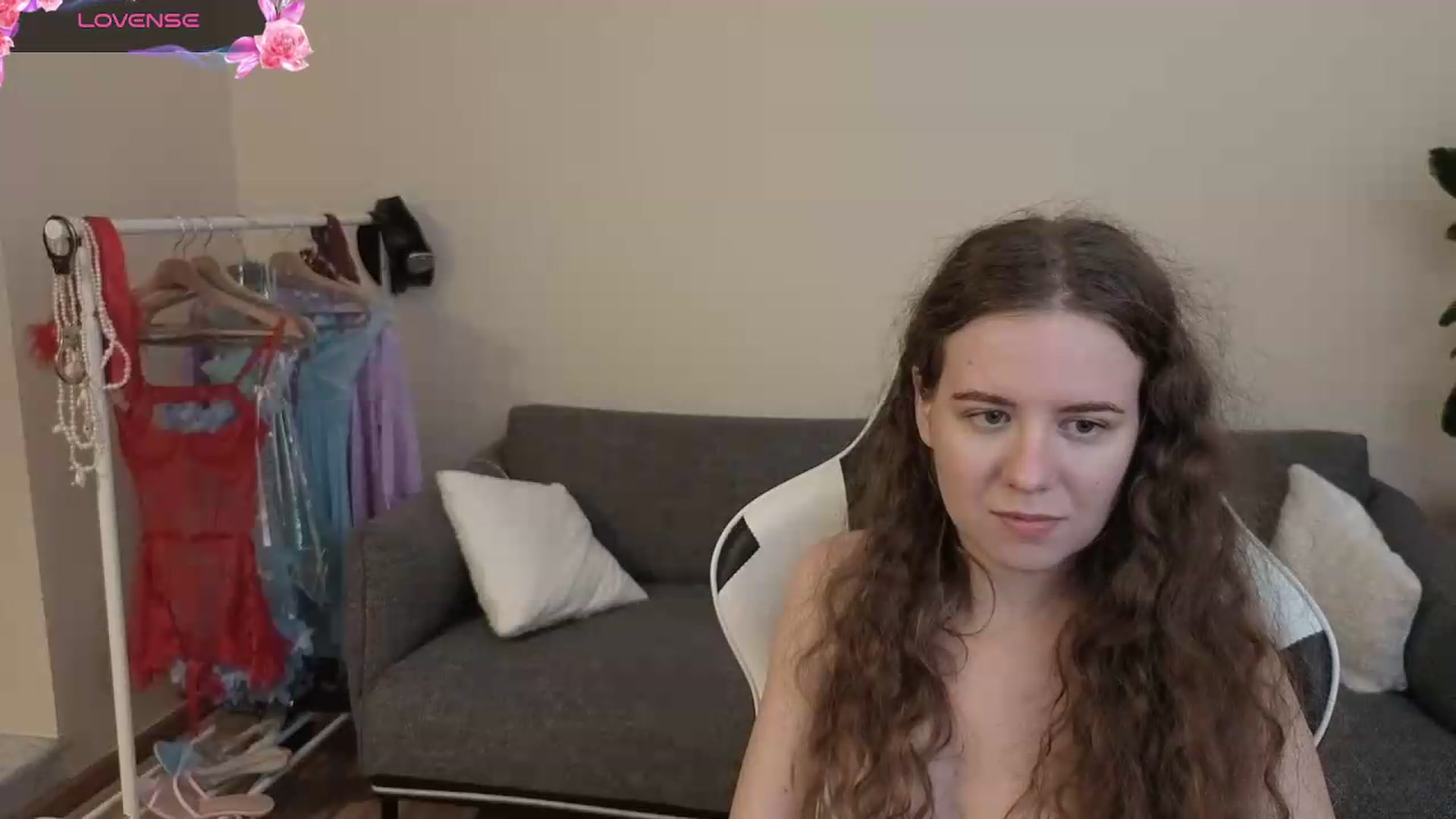 Gallery image thumbnail from BlueFlowerr's myfreecams stream on, 07/21/2026, 22:24 image 9 of 20