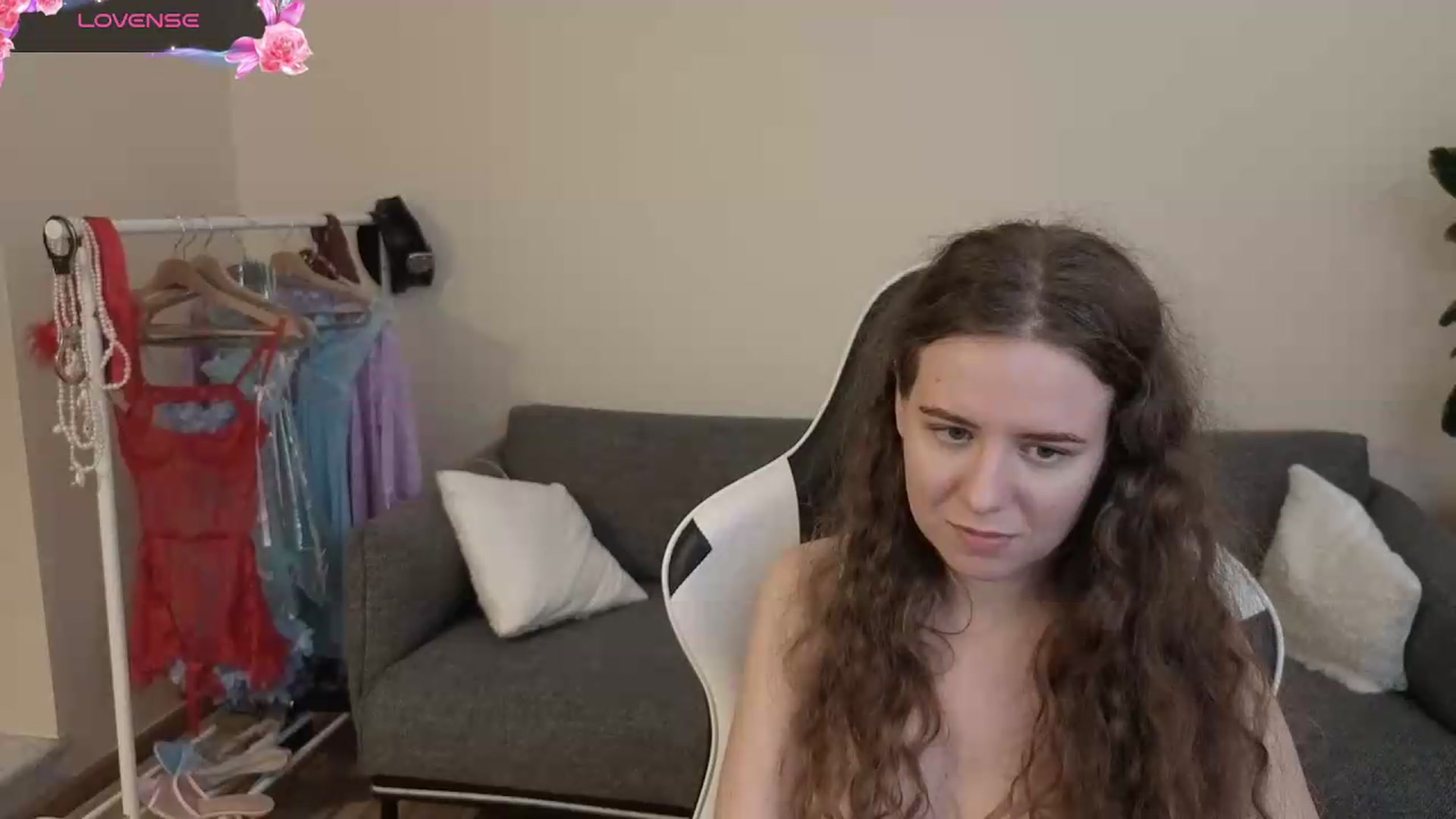 Gallery image thumbnail from BlueFlowerr's myfreecams stream on, 07/21/2026, 22:24 image 14 of 20