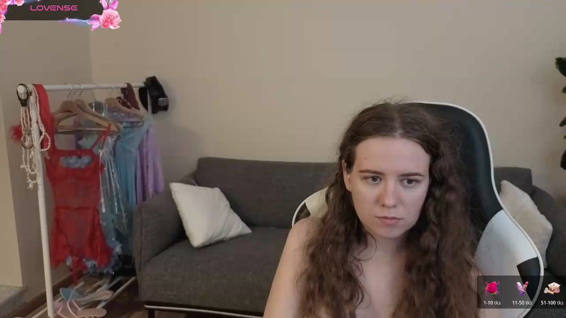 Gallery image thumbnail from BlueFlowerr's myfreecams stream on, 07/21/2026, 22:24 image 6 of 20