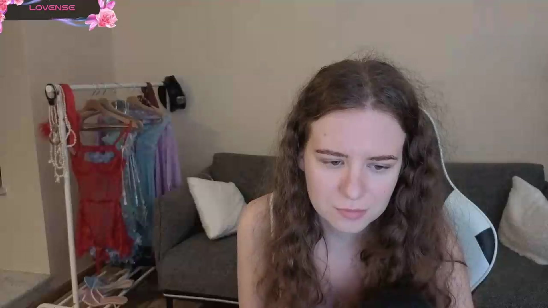 Gallery image thumbnail from BlueFlowerr's myfreecams stream on, 07/21/2026, 23:03 image 6 of 20