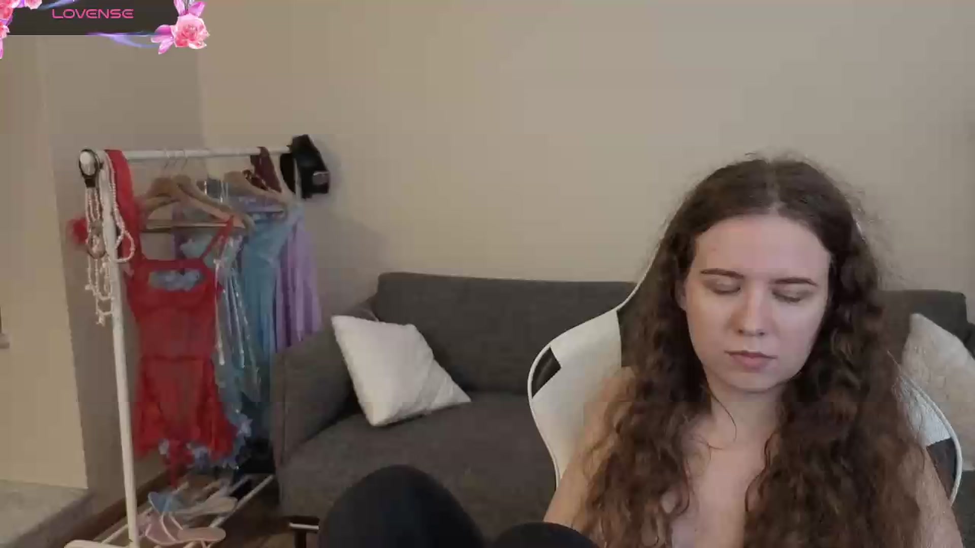 Gallery image thumbnail from BlueFlowerr's myfreecams stream on, 07/21/2026, 23:03 image 1 of 20