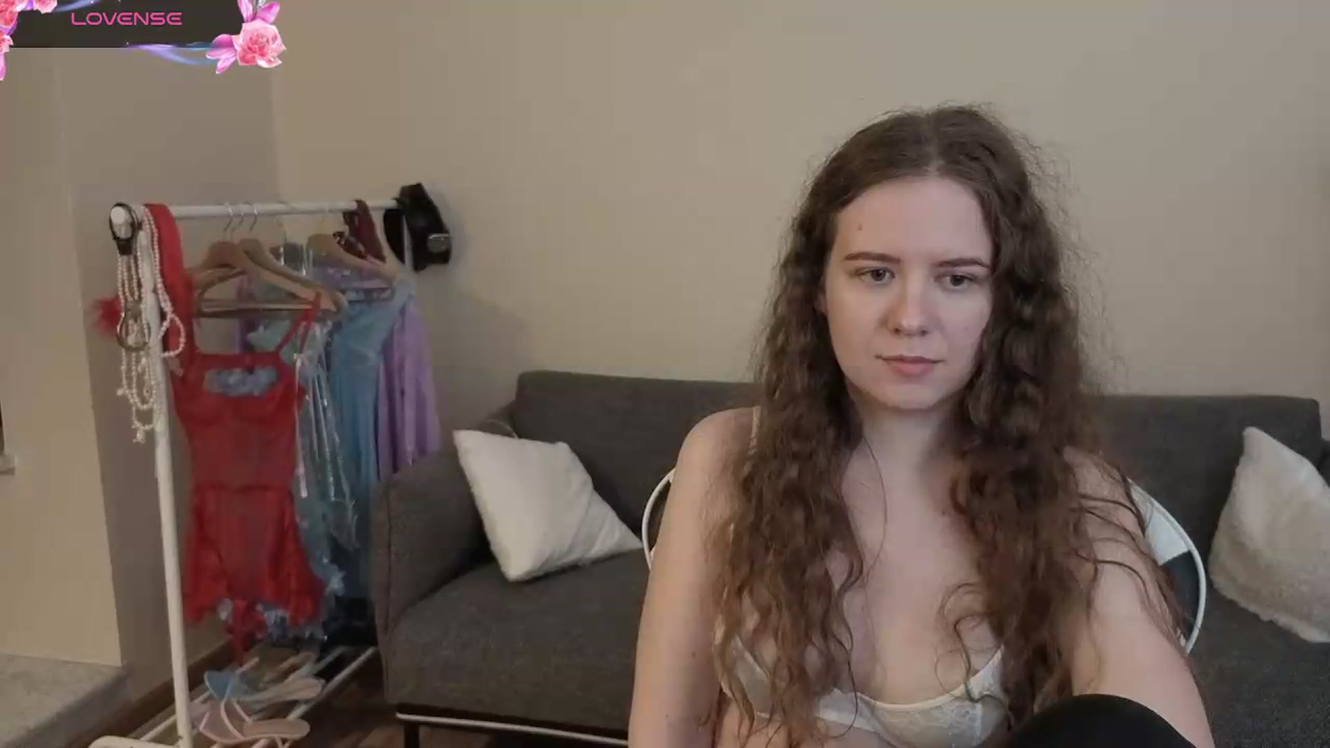 Gallery image thumbnail from BlueFlowerr's myfreecams stream on, 07/21/2026, 23:03 image 14 of 20