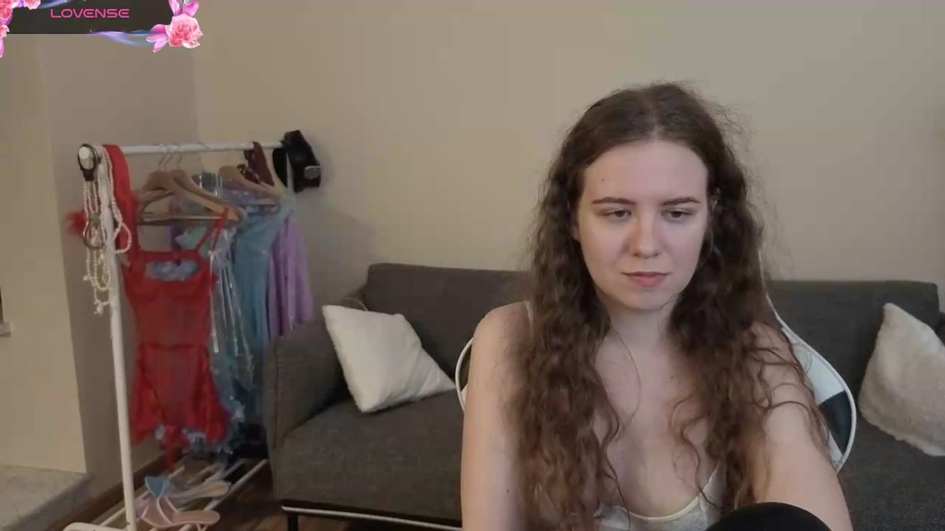 Gallery image thumbnail from BlueFlowerr's myfreecams stream on, 07/21/2026, 23:03 image 15 of 20