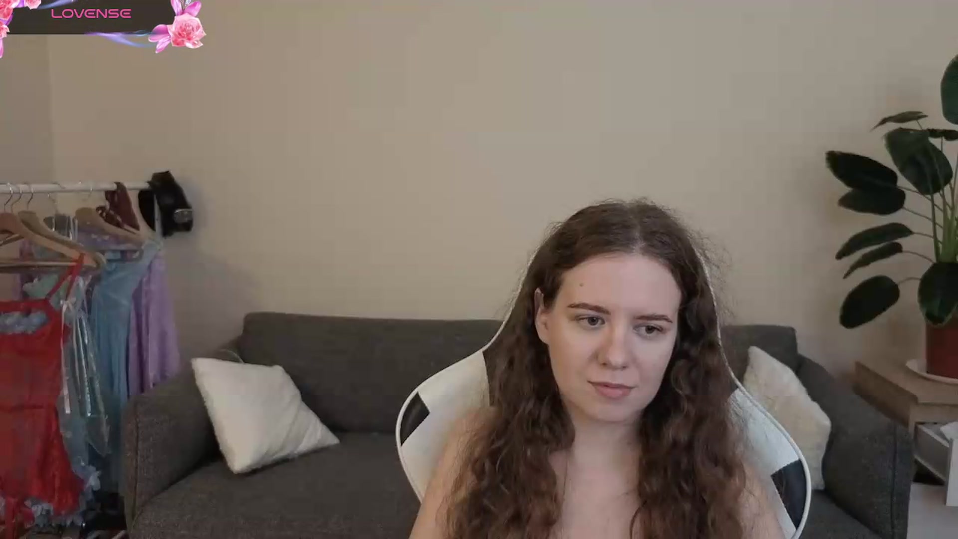 Gallery image thumbnail from BlueFlowerr's myfreecams stream on, 07/22/2026, 24:10 image 2 of 20