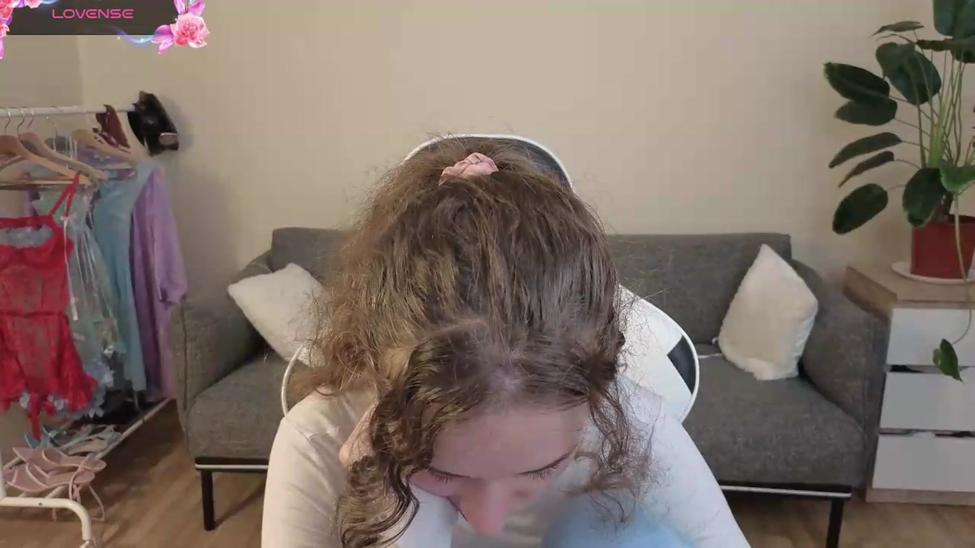 Gallery image thumbnail from BlueFlowerr's myfreecams stream on, 07/23/2026, 22:32 image 2 of 20